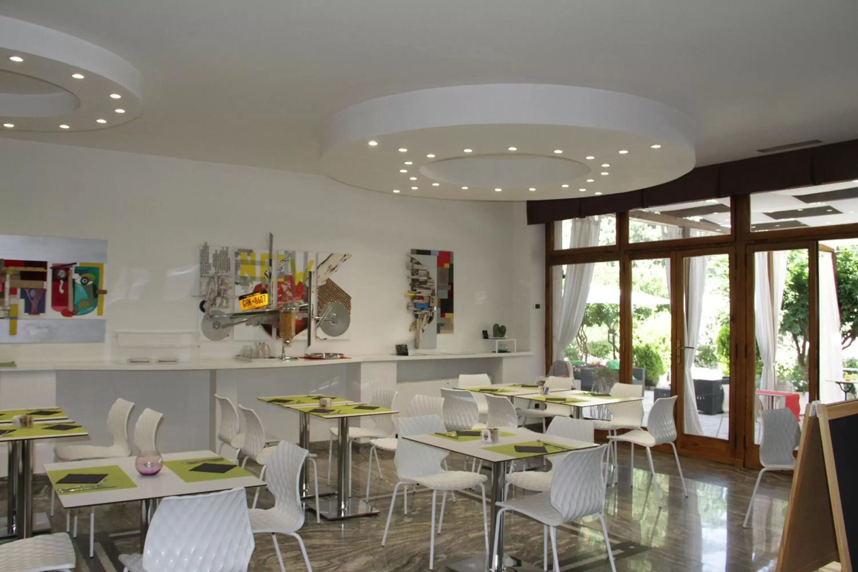 Restaurant/Places to Eat in Hotel Boomerang Roma