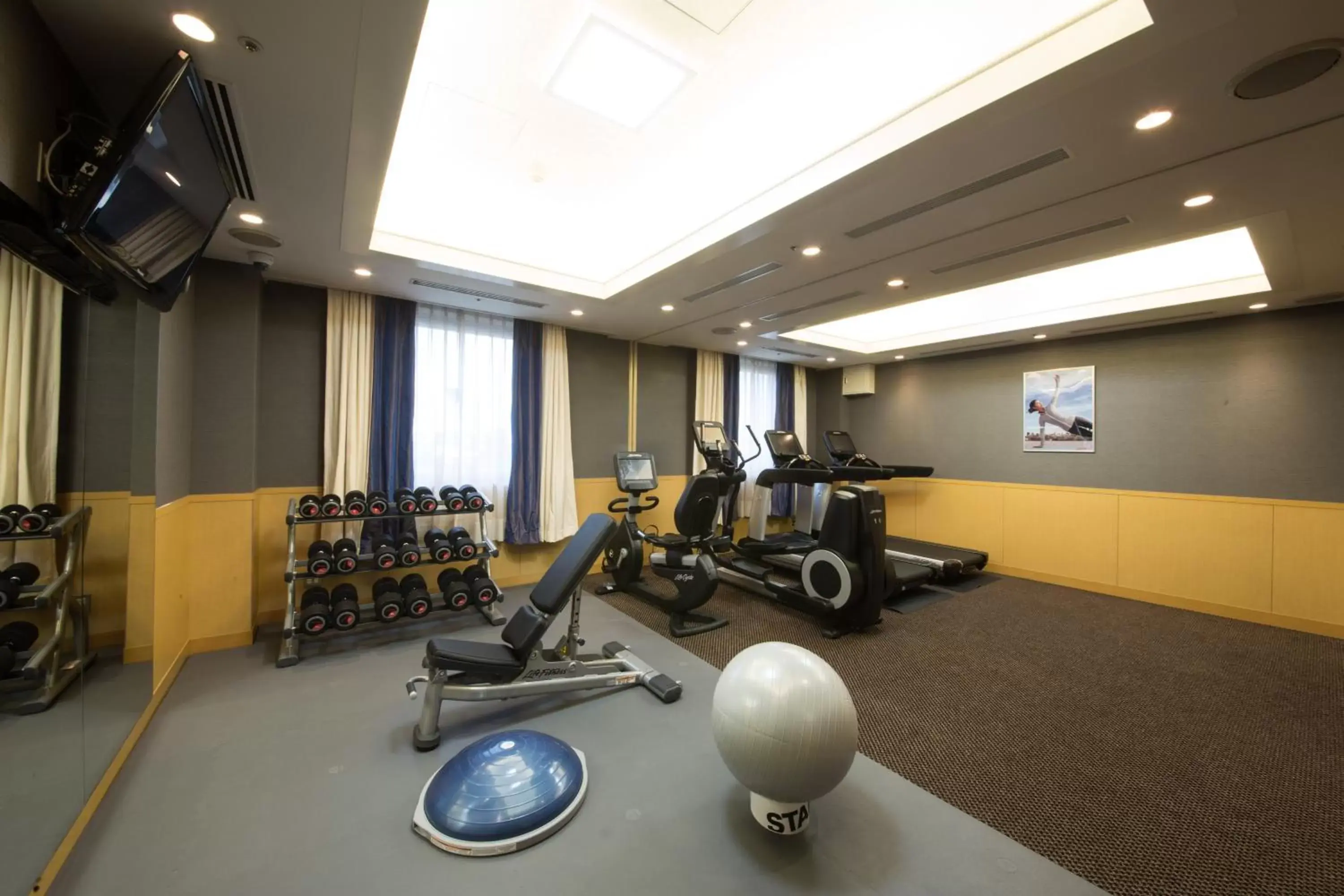 Fitness centre/facilities, Fitness Center/Facilities in ANA Crowne Plaza Yonago, an IHG Hotel