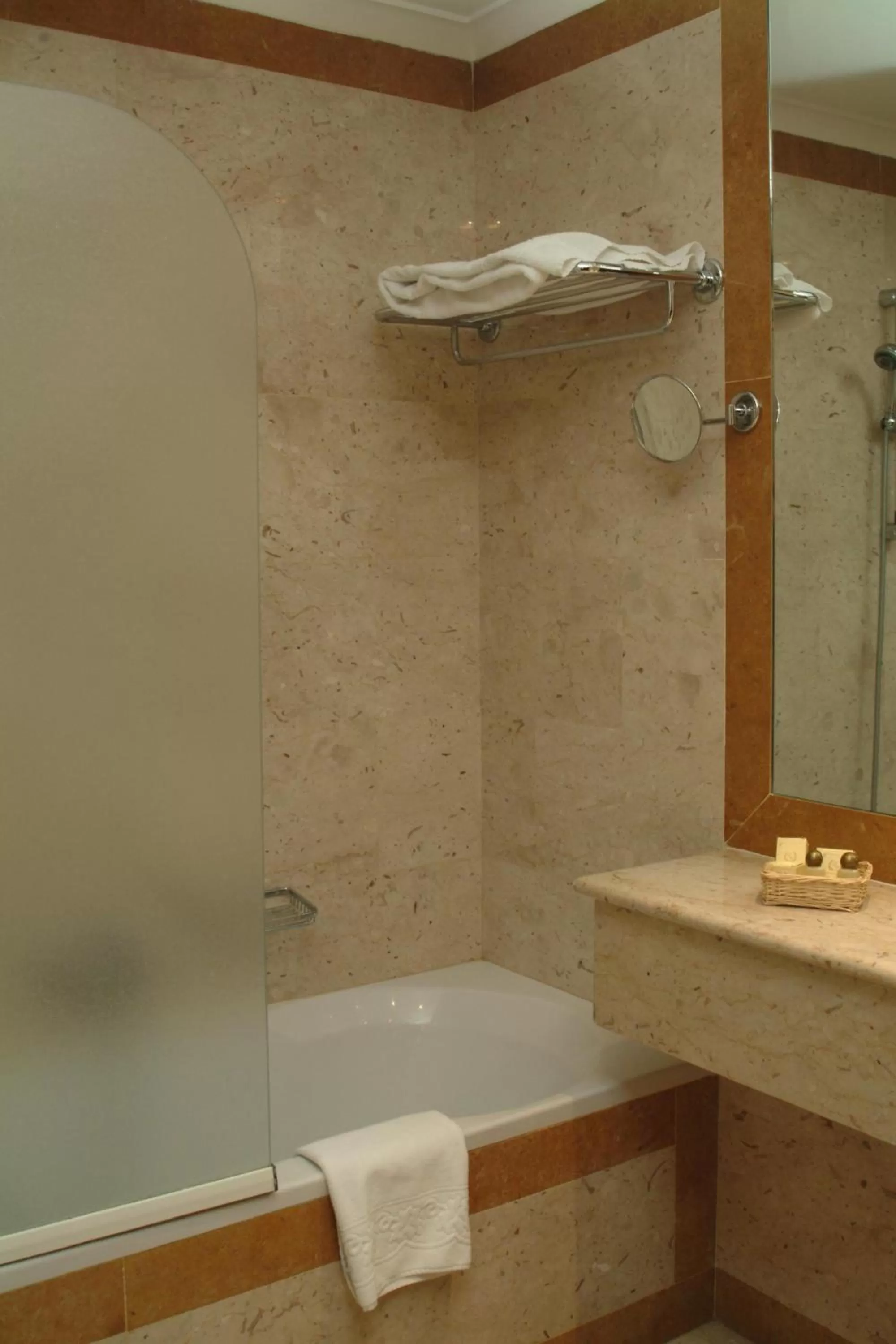 Bathroom in Hotel La Ville