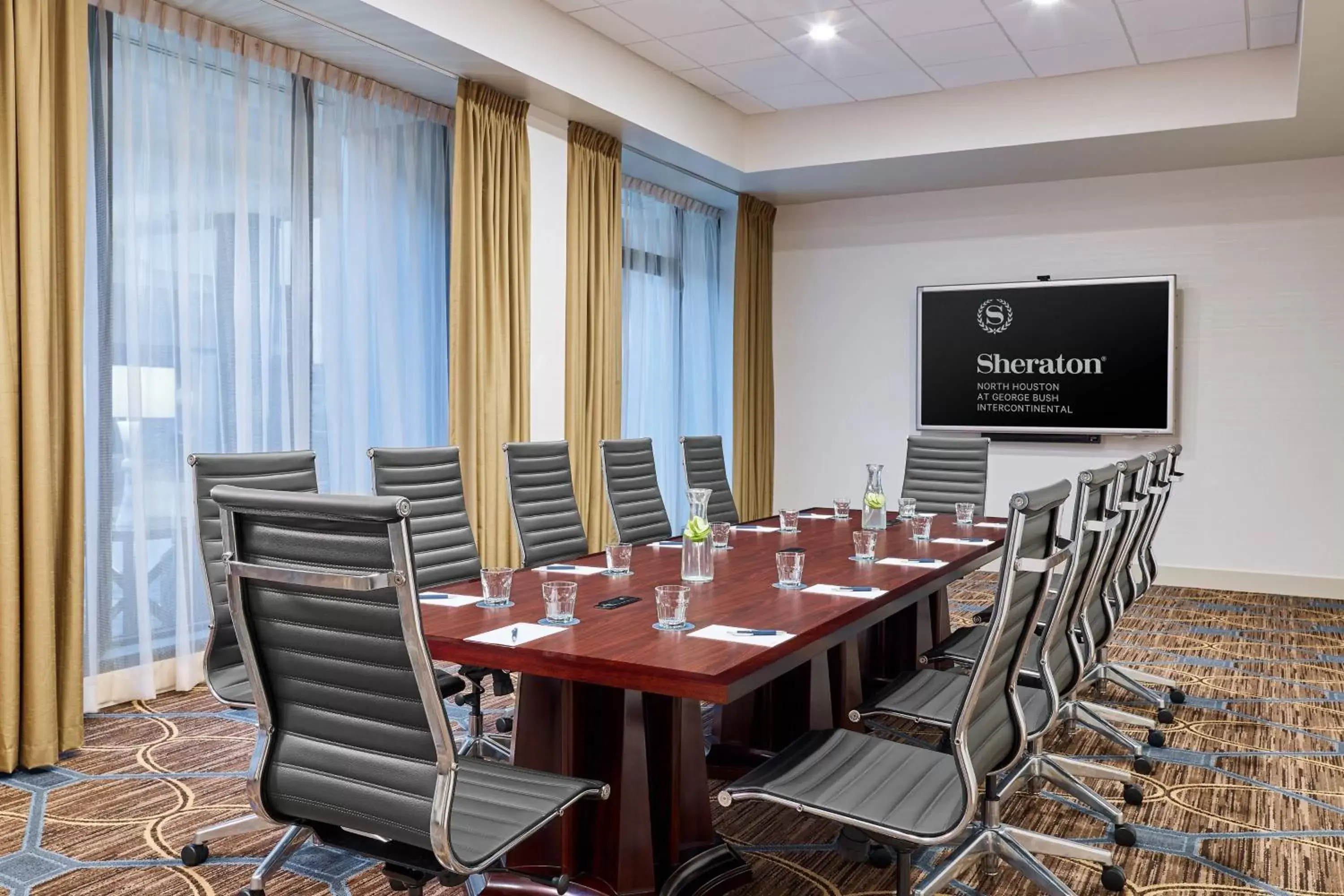 Meeting/conference room in Sheraton North Houston at George Bush Intercontinental