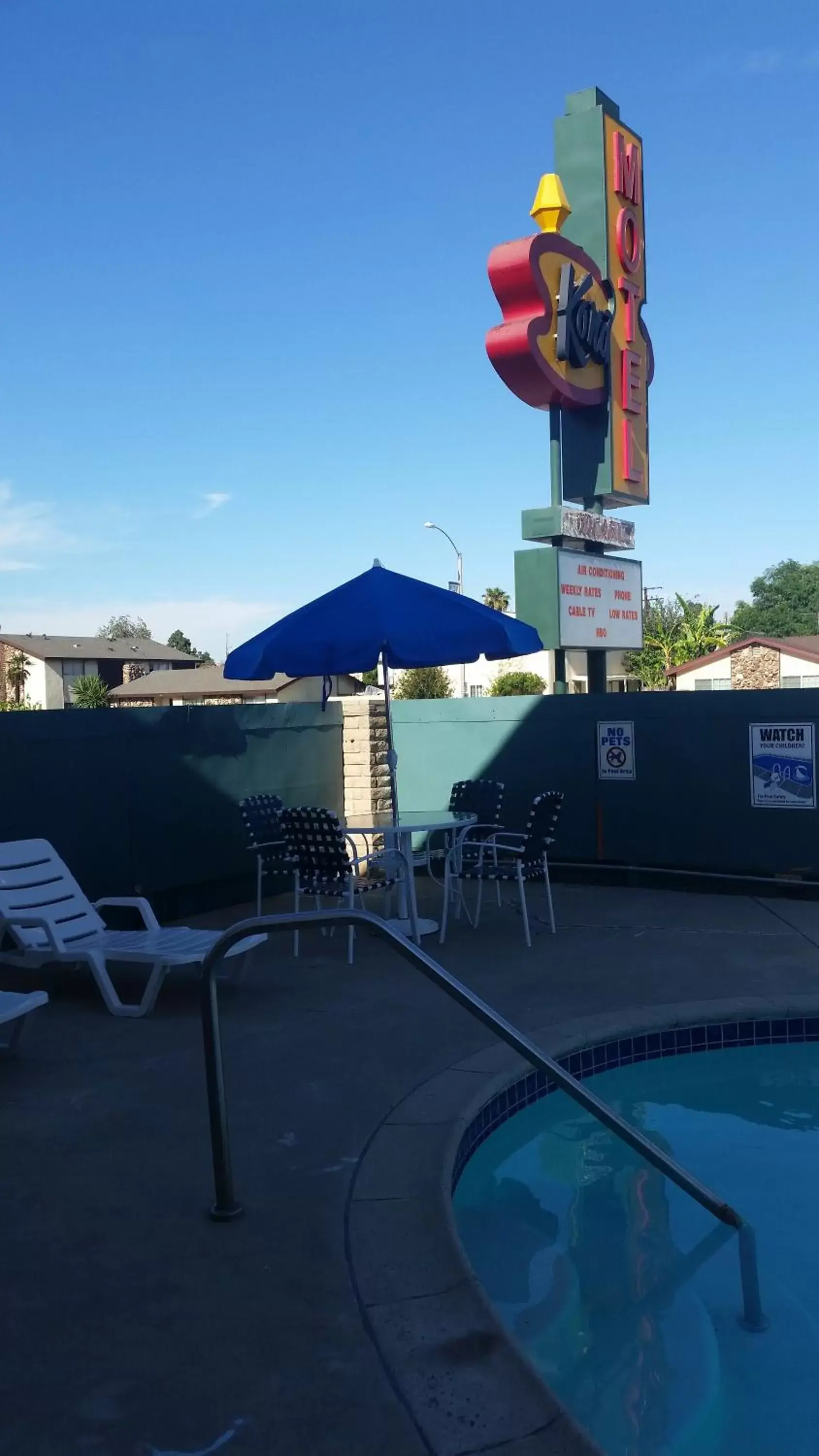 Day, Swimming Pool in Kona Inn Motel Anaheim