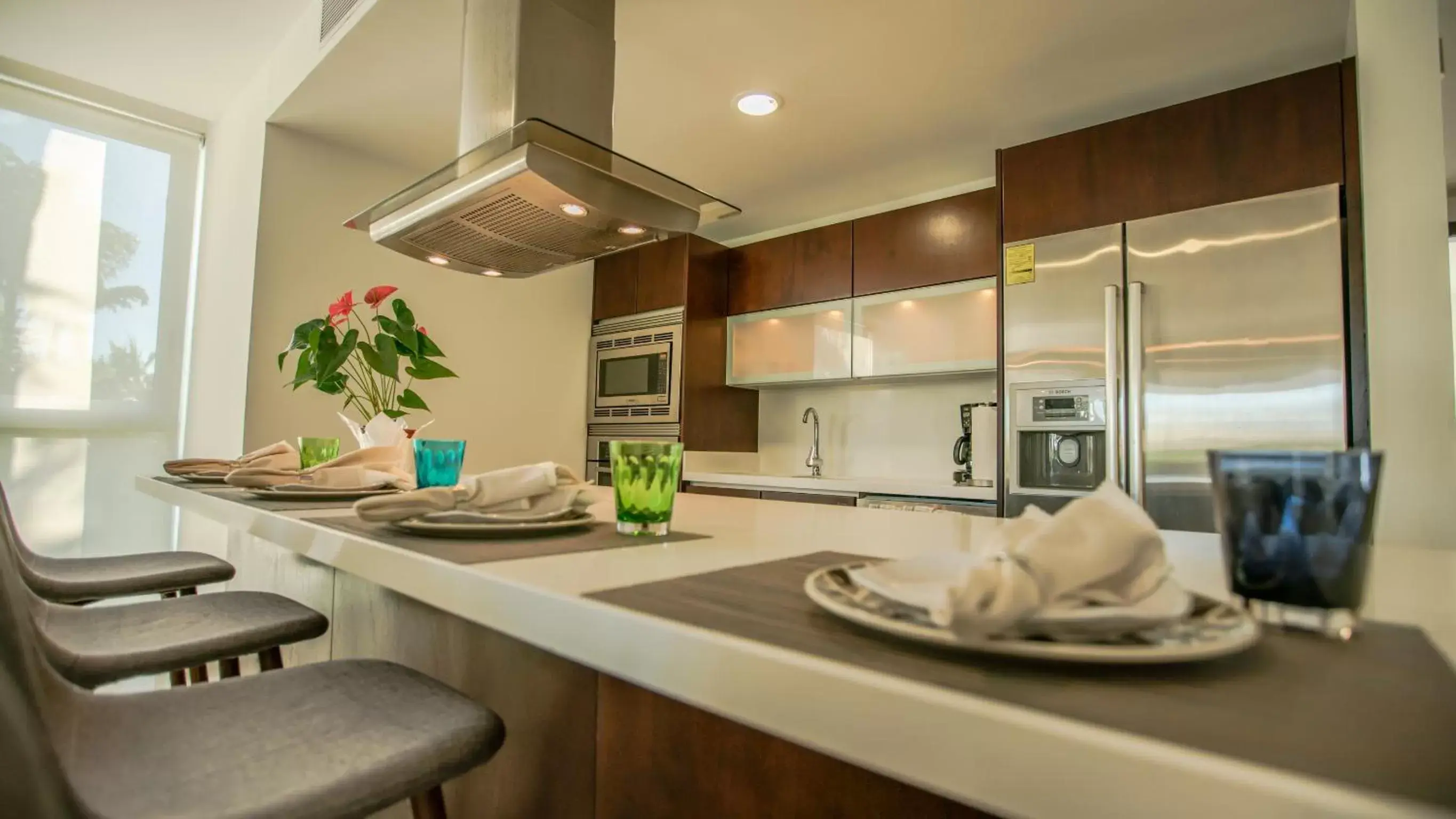 Kitchen/Kitchenette in Mareazul Beach Front Condos At playa del Carmen