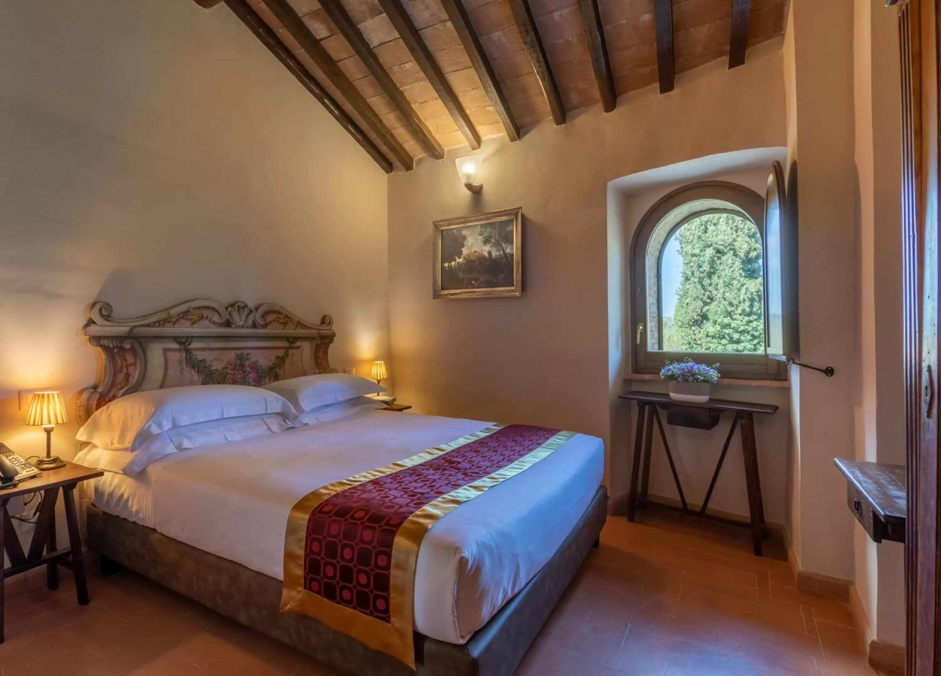 Bedroom in Borgo Petroro