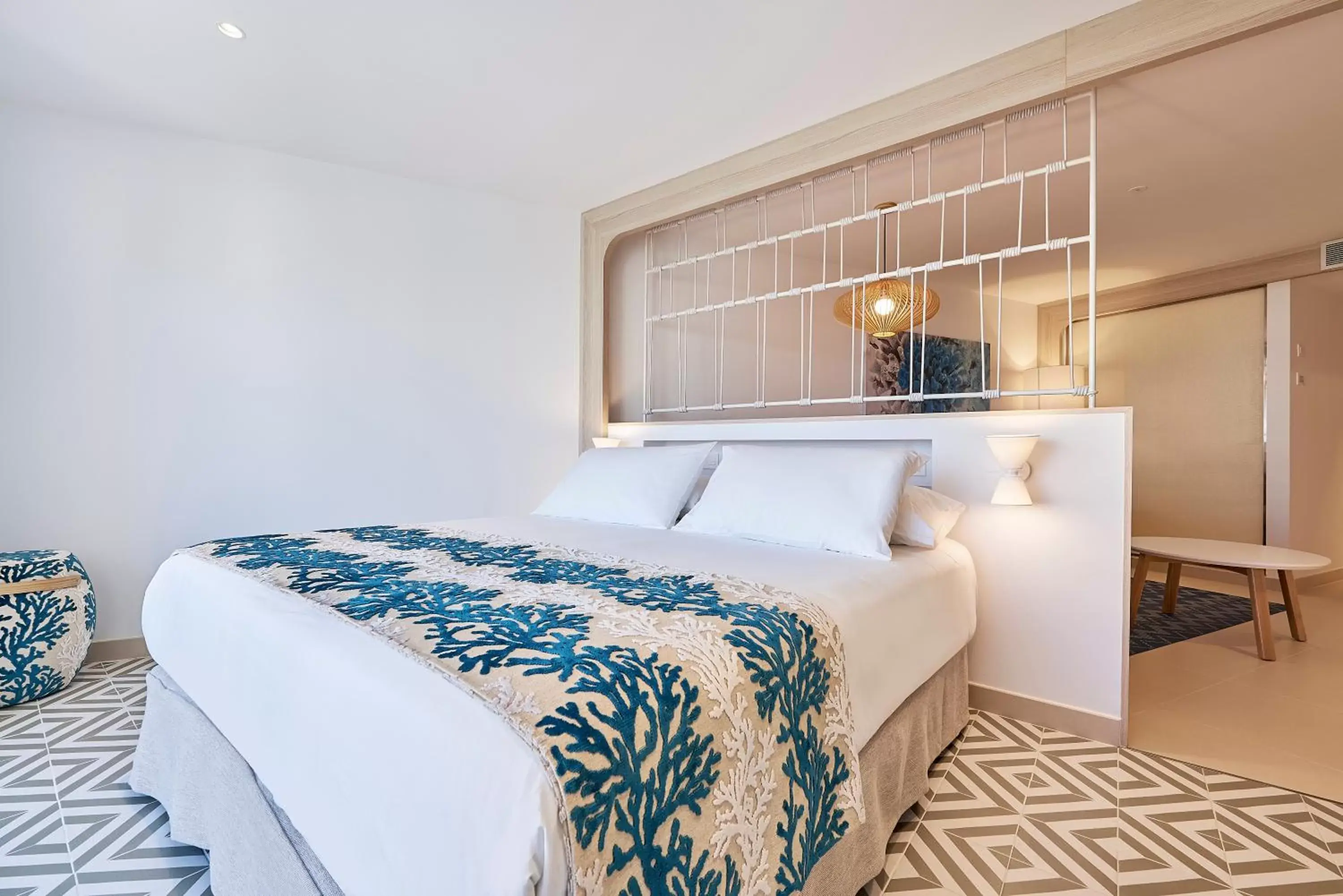 Bedroom, Bed in Eurostars Ibiza