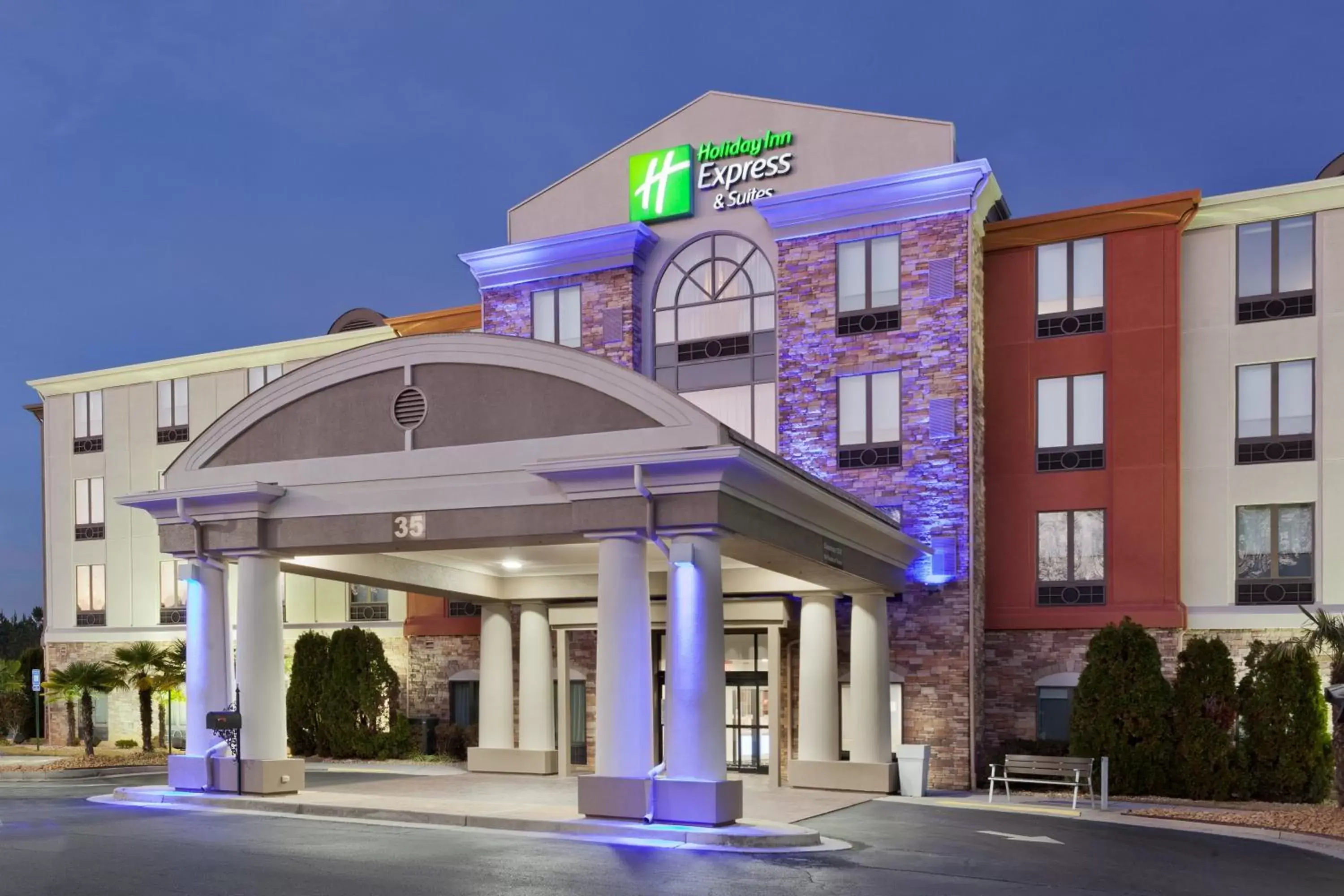 Property building in Holiday Inn Express Rome-East, an IHG Hotel