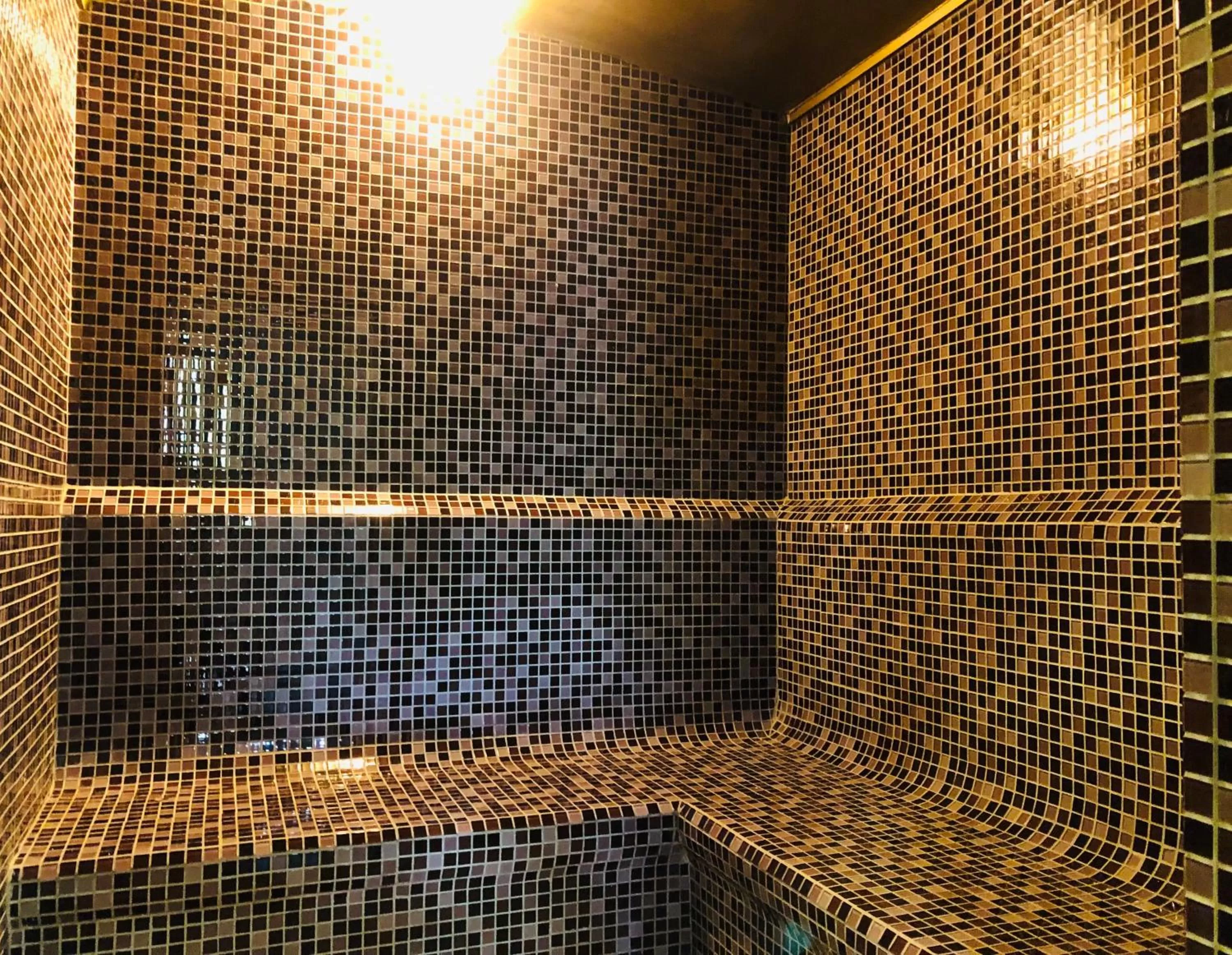 Steam room in Try Palace Resort Kep