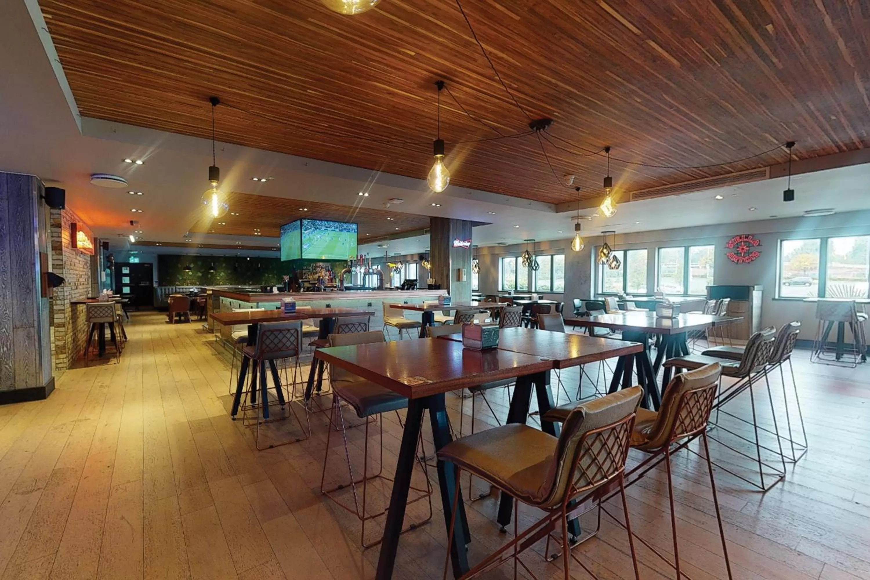 Restaurant/places to eat in Village Hotel Birmingham Walsall