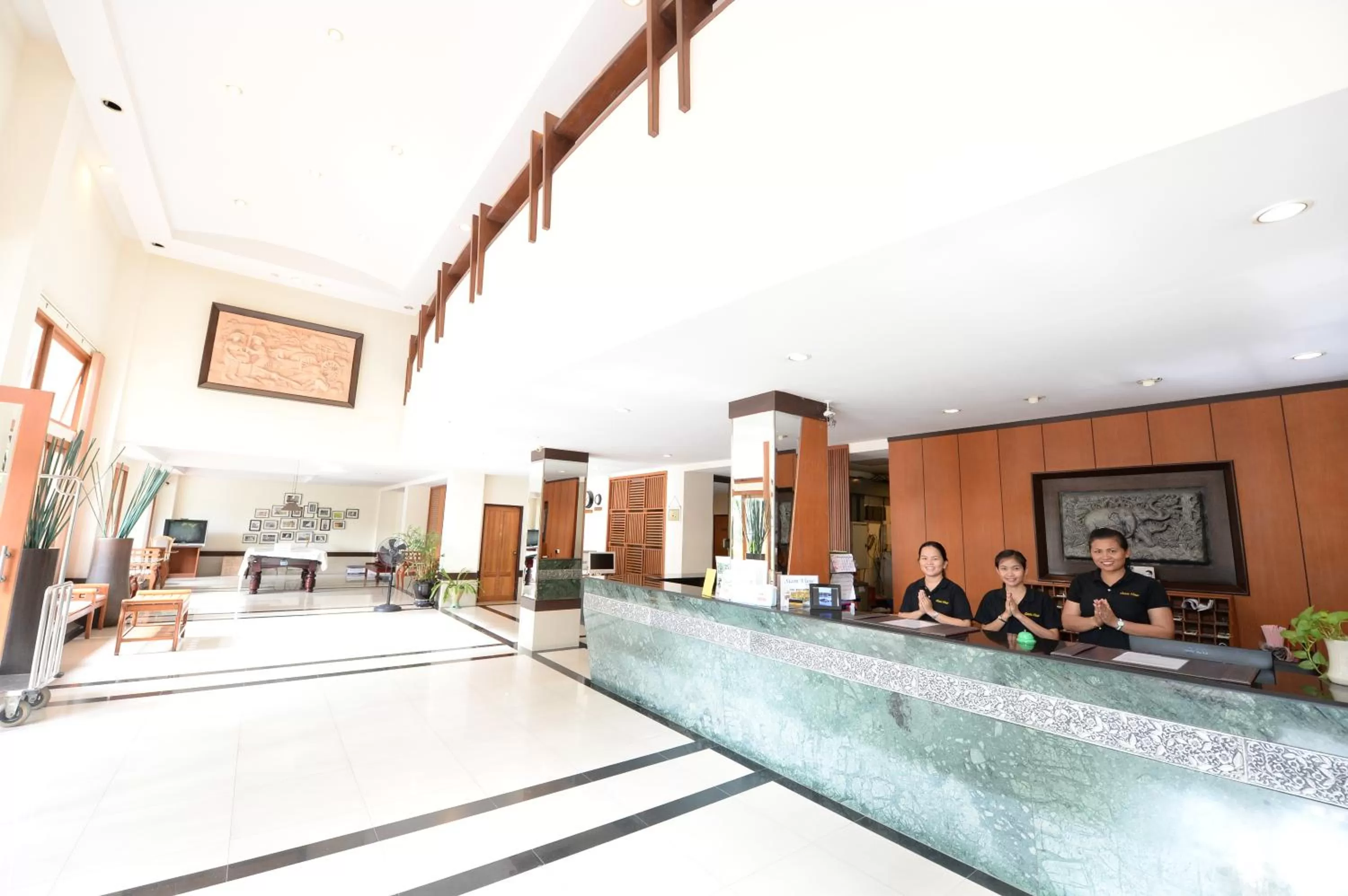 Staff in Siam View Hotel and Residence