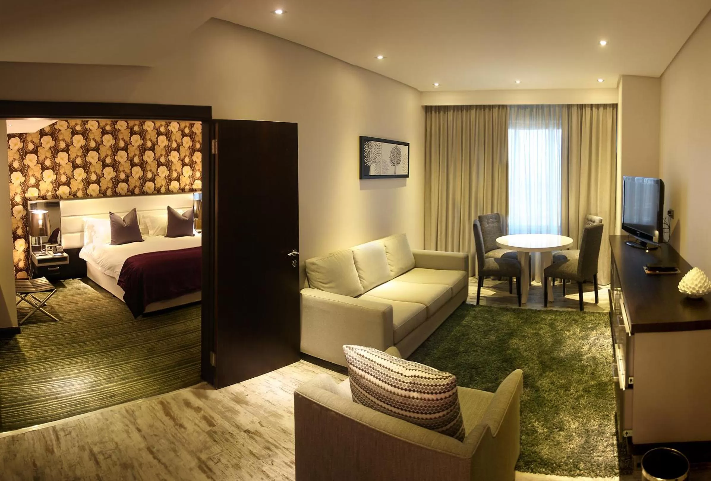 TV and multimedia, Bed in Coastlands Umhlanga Hotel and Convention Centre