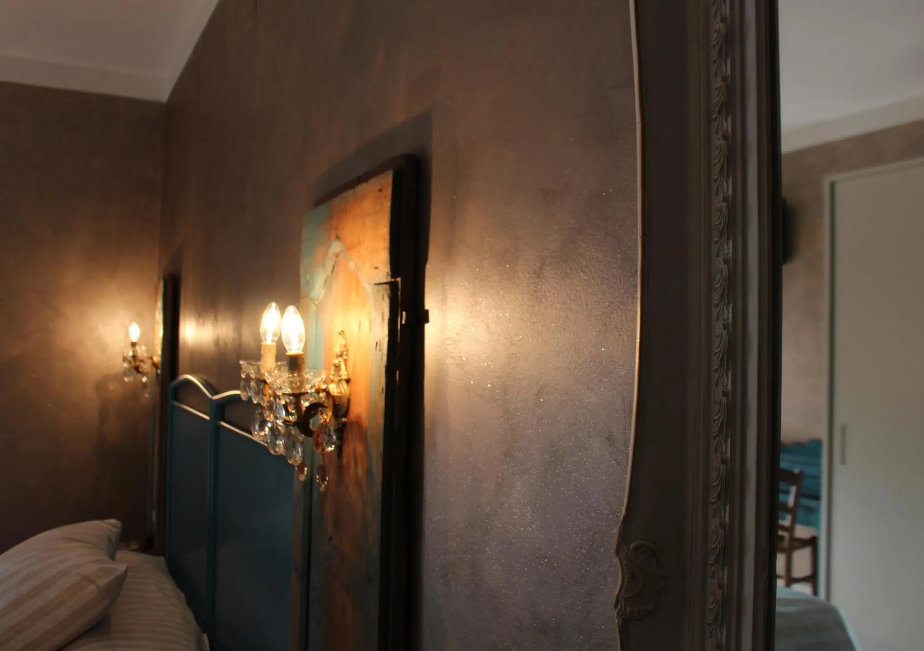 Decorative detail, Bathroom in Hotel Maximilian
