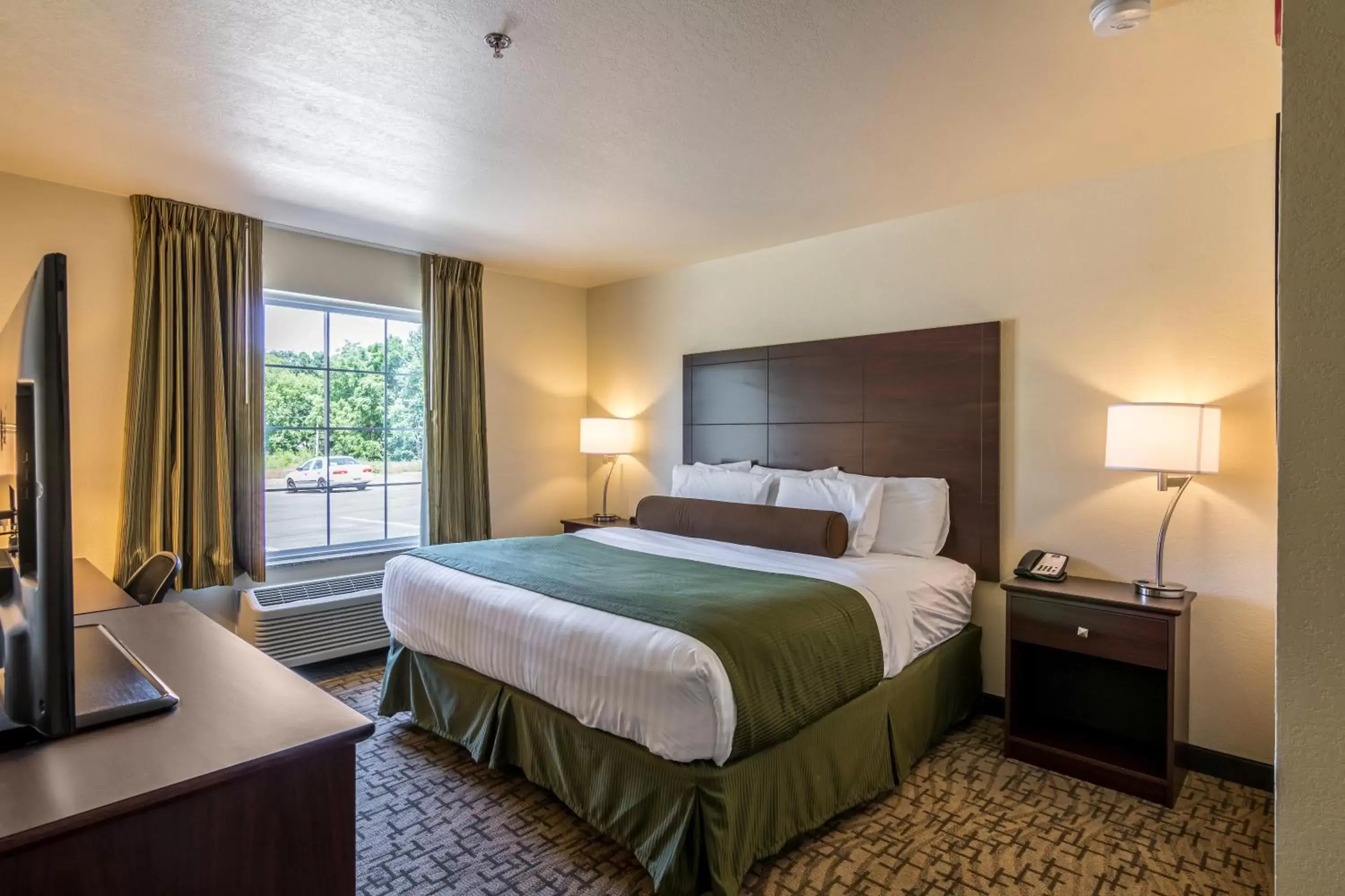 Bed in Cobblestone Inn & Suites - Barron