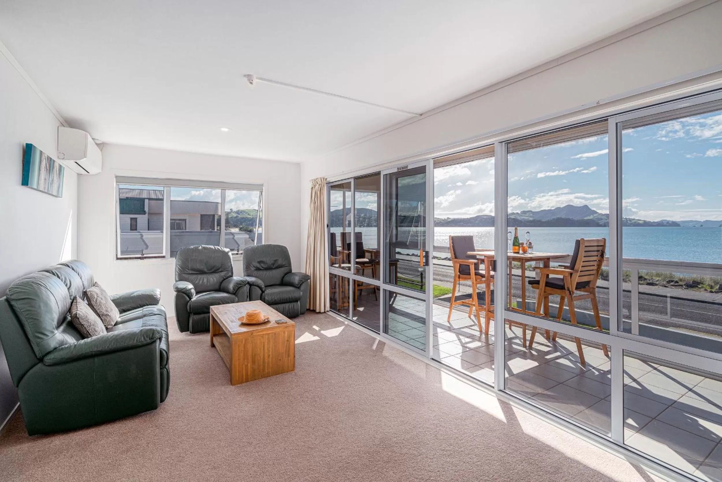 Waterfront Apartments Whitianga