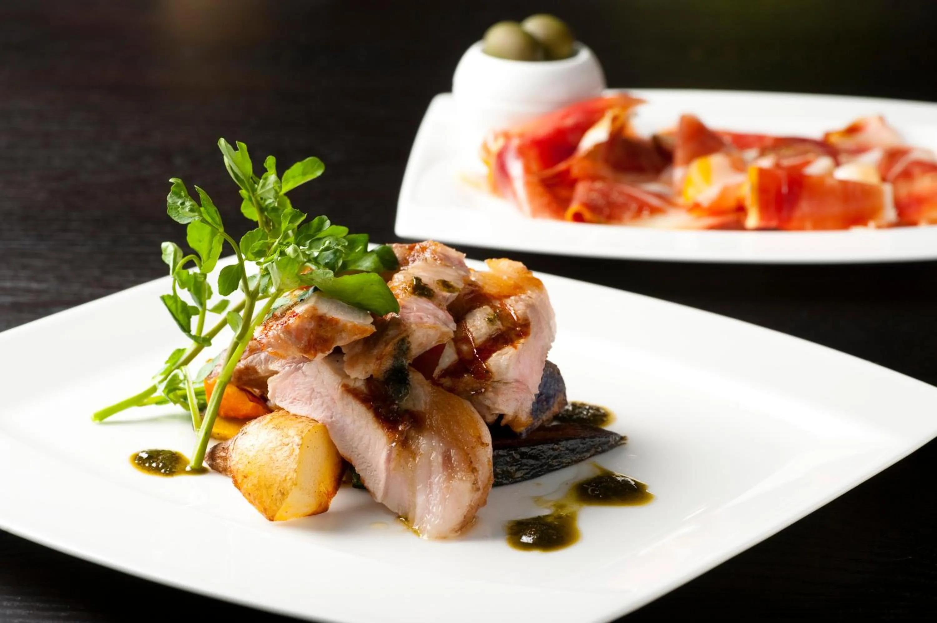 Food and drinks in The Gate Hotel Kaminarimon by Hulic