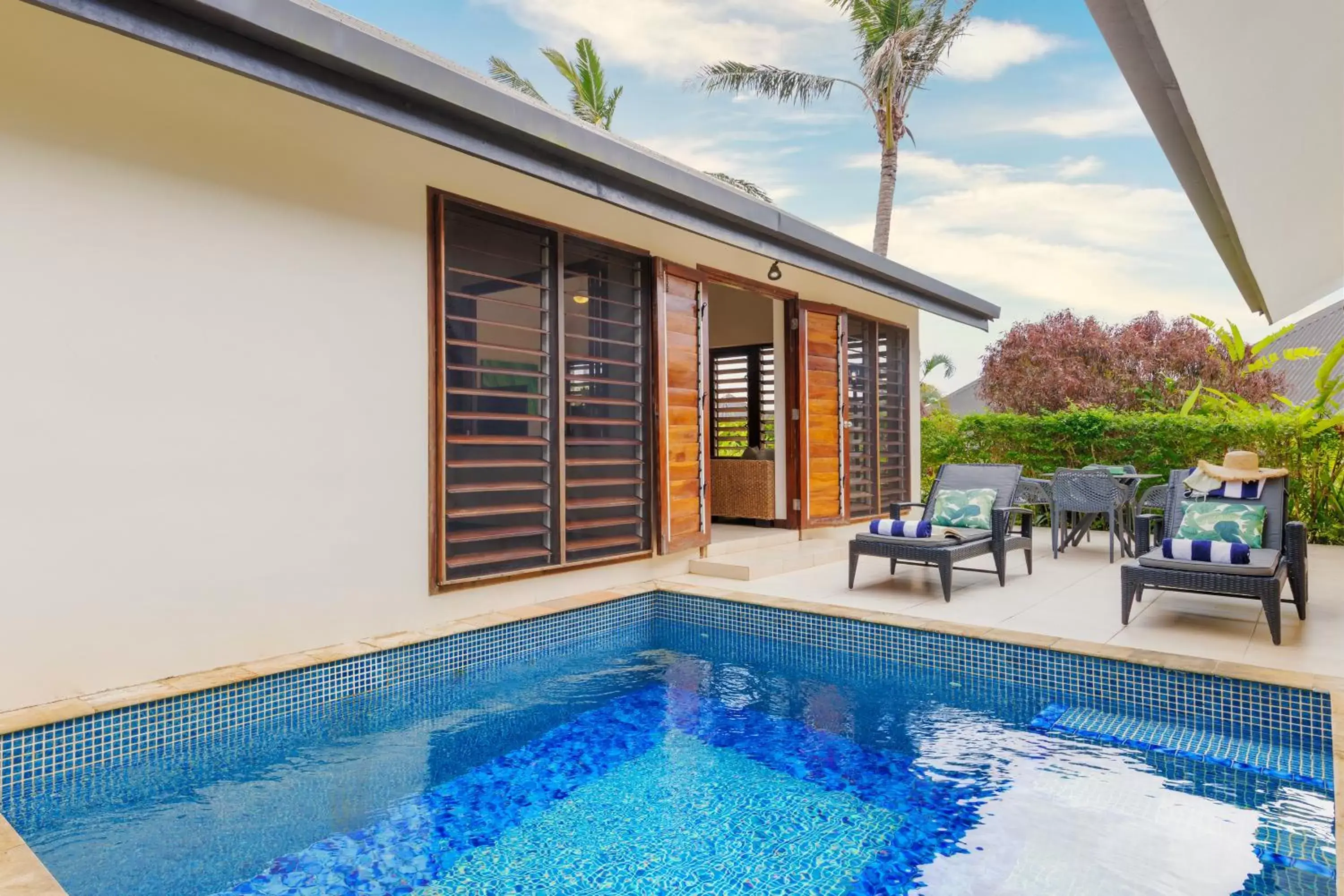 Swimming Pool in Mangoes Resort