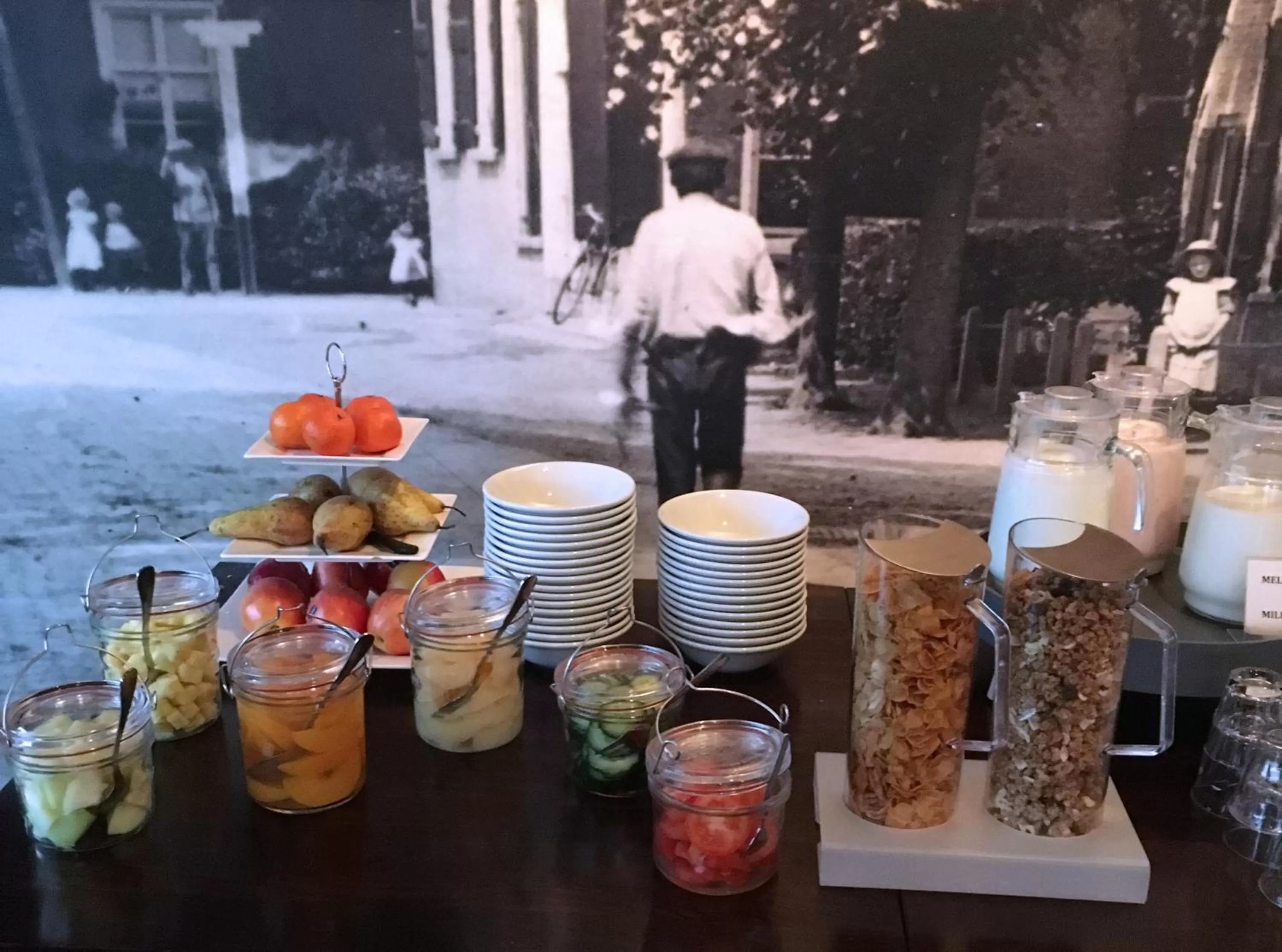 Buffet breakfast in Hotel Hof van 's Gravenmoer
