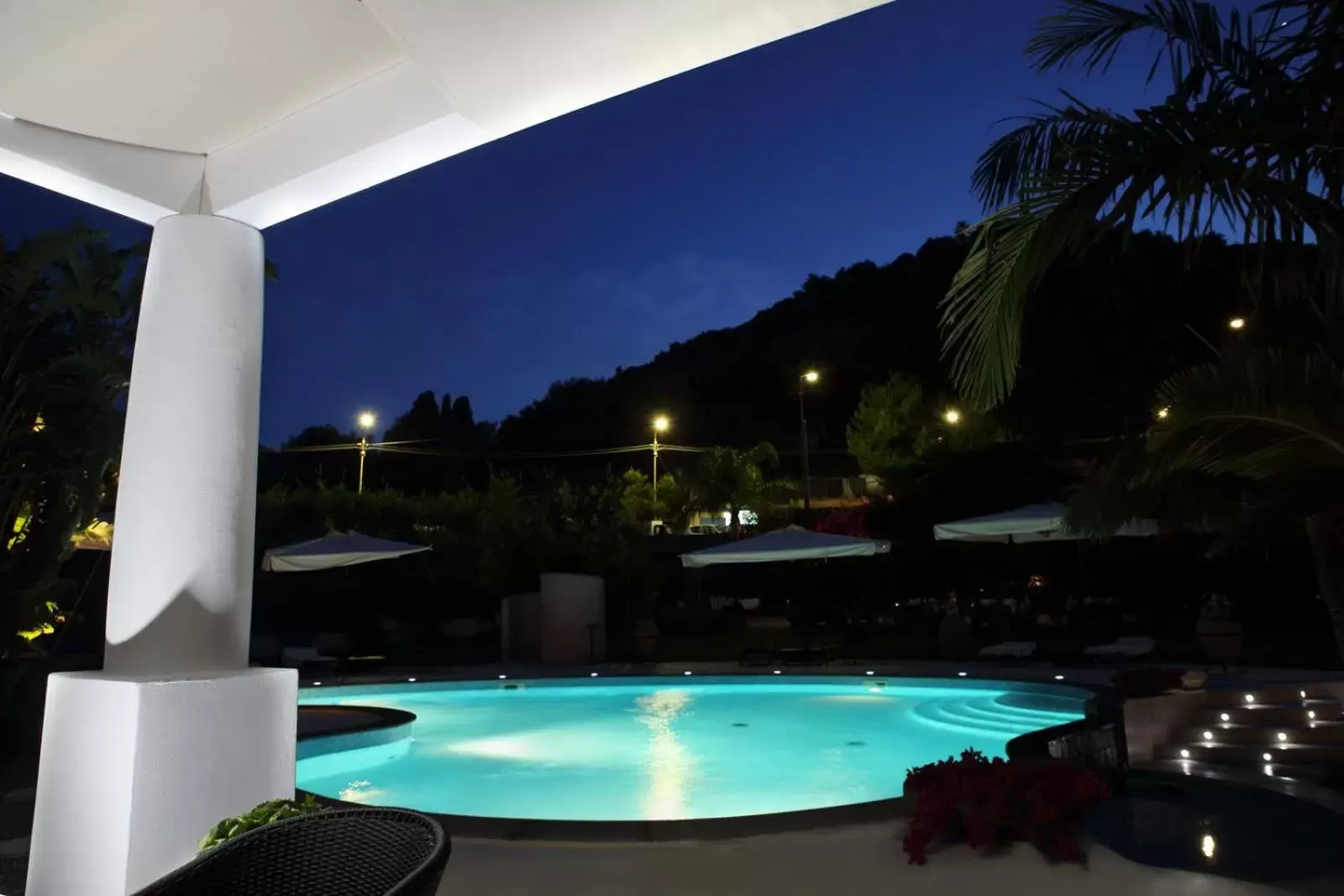 Property building, Swimming Pool in Residence Hotel La Giara