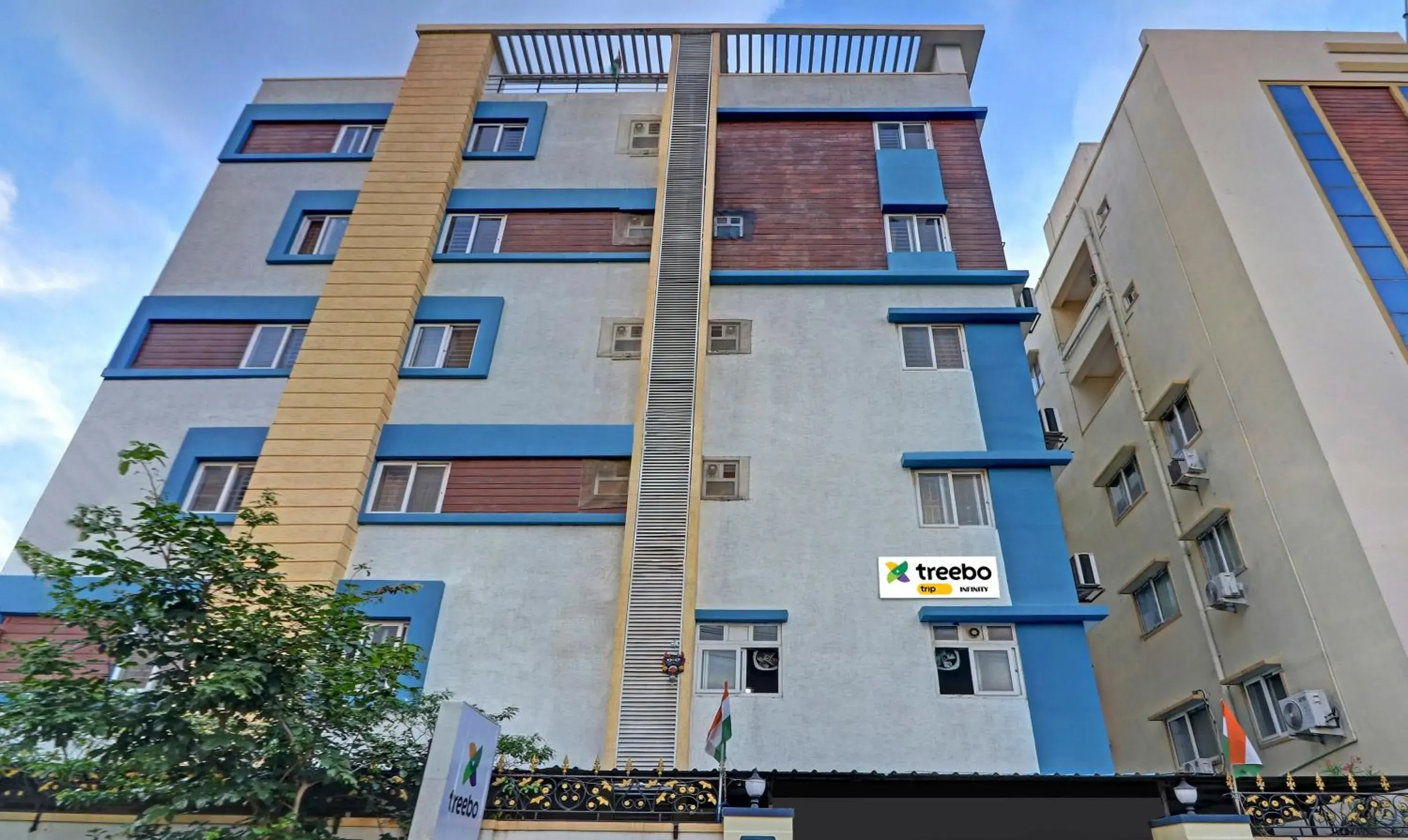 Property Building in OYO 10595 Hotel Mirras