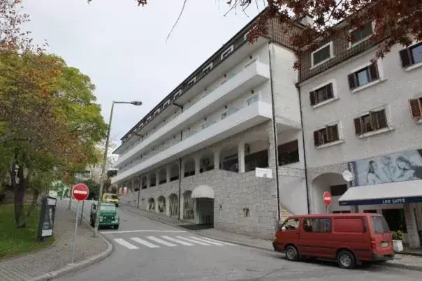 Property building in Petrus Hotel