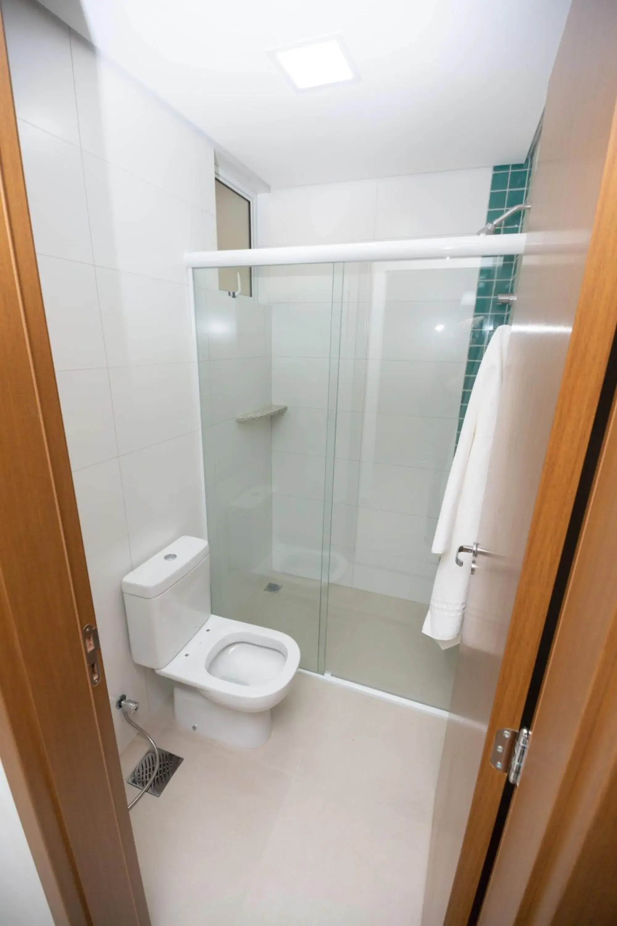 Toilet, Bathroom in Prive Ilhas do Lago - OFICIAL