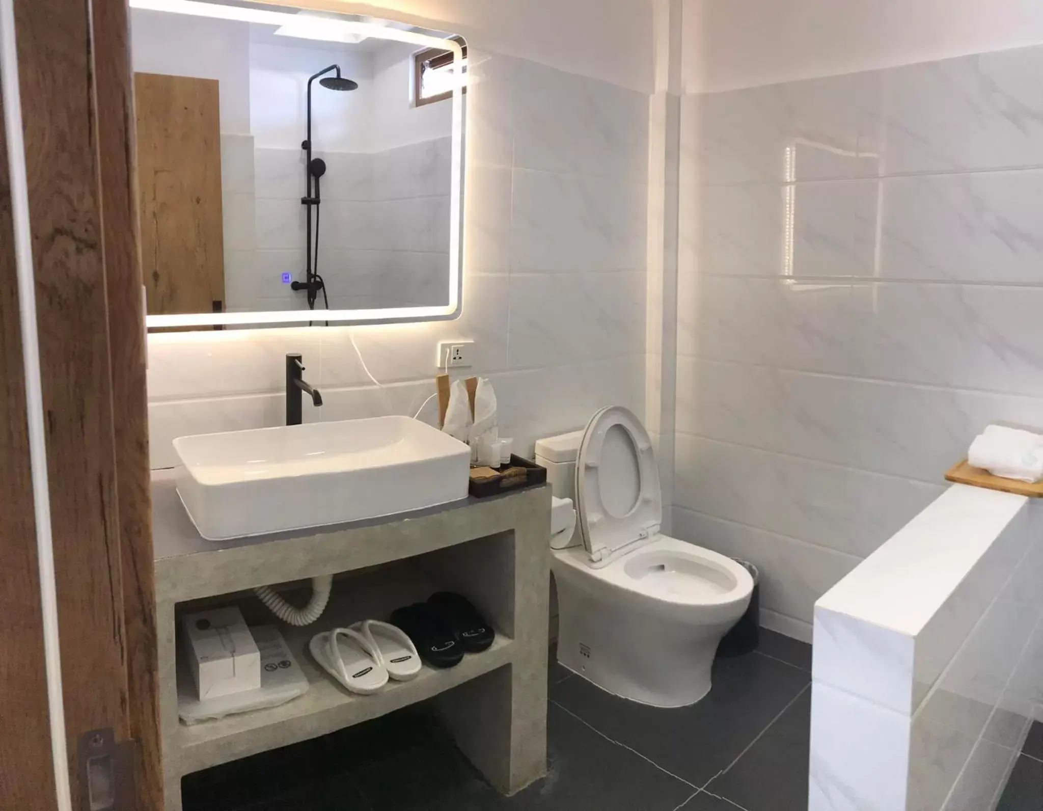 Bathroom in Bohol Coastal View Hotel Bathroom in Bohol Coastal View Hotel