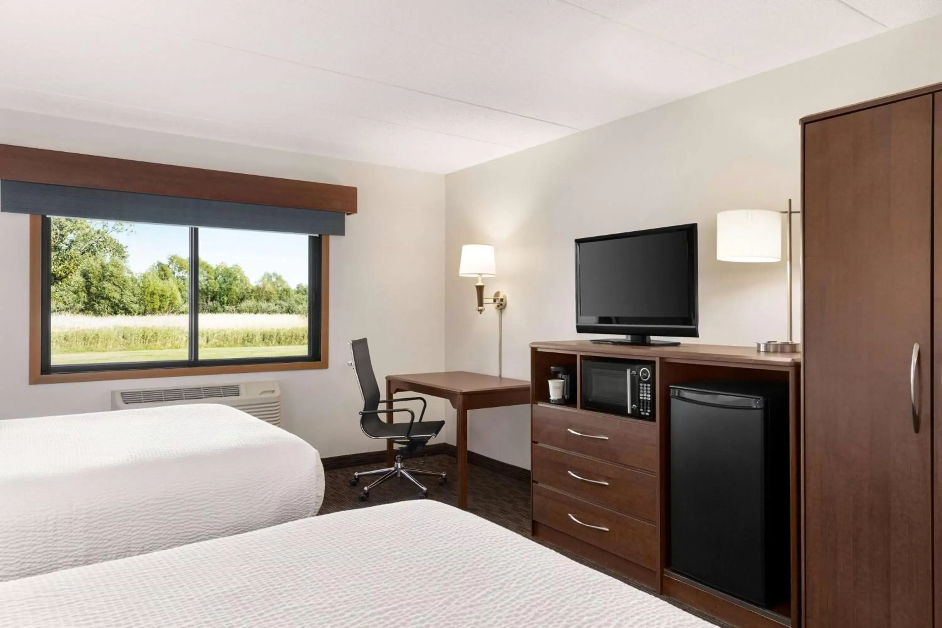 Photo of the whole room, Bed in AmericInn by Wyndham Baudette Photo of the whole room, Bed in AmericInn by Wyndham Baudette