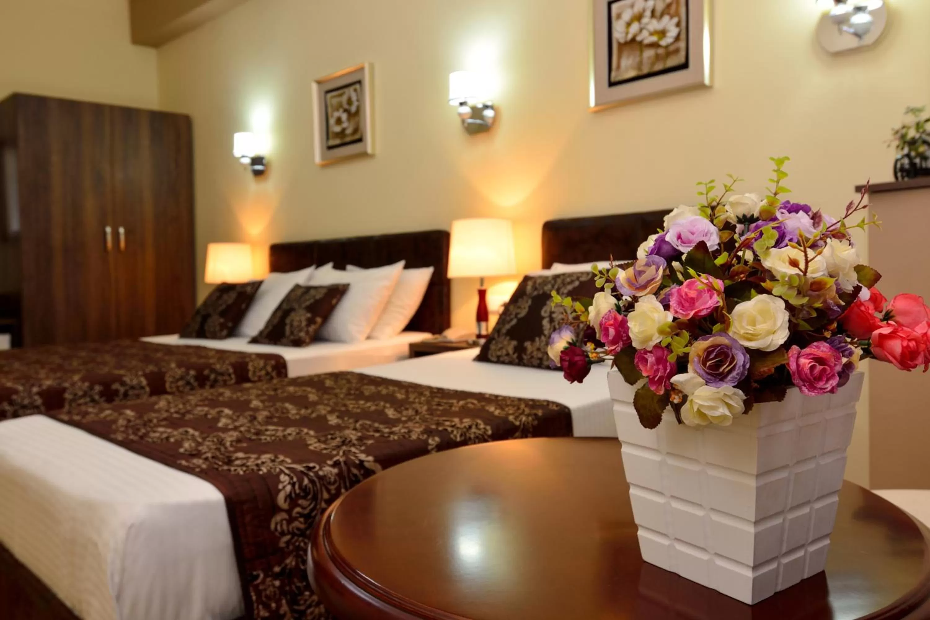 Decorative detail, Bed in Hotel Diamond