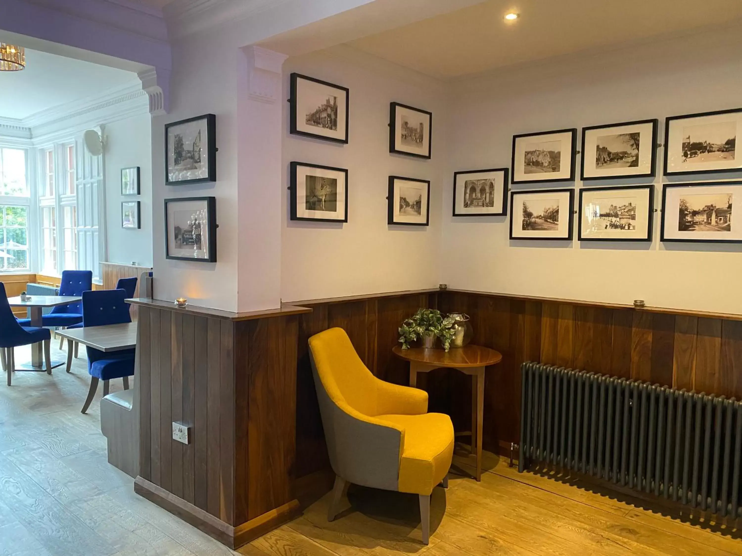 Lounge or bar, Lobby/Reception in The Craigie Hotel