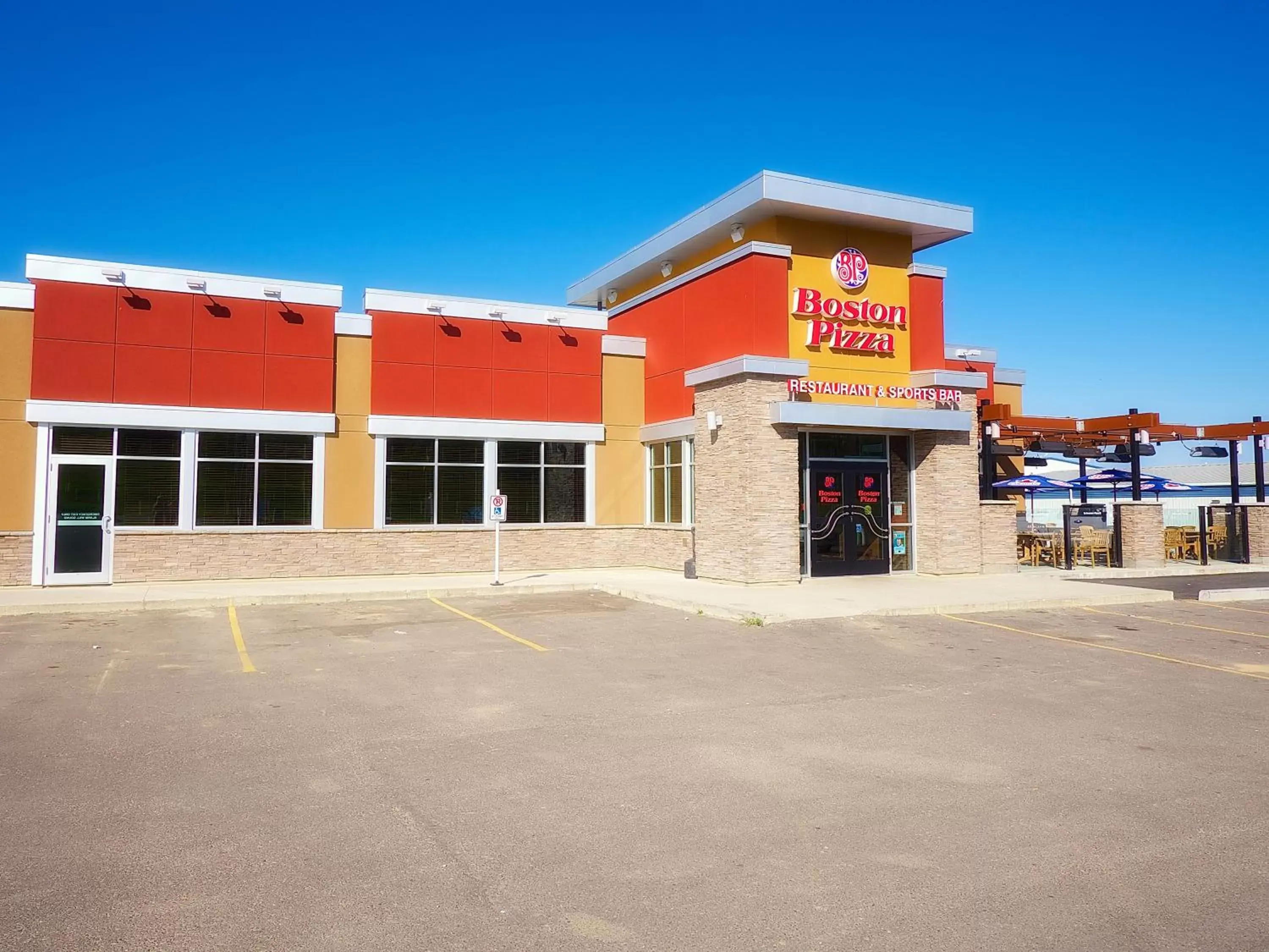 Restaurant/places to eat, Property Building in BCMInns - Lac La Biche