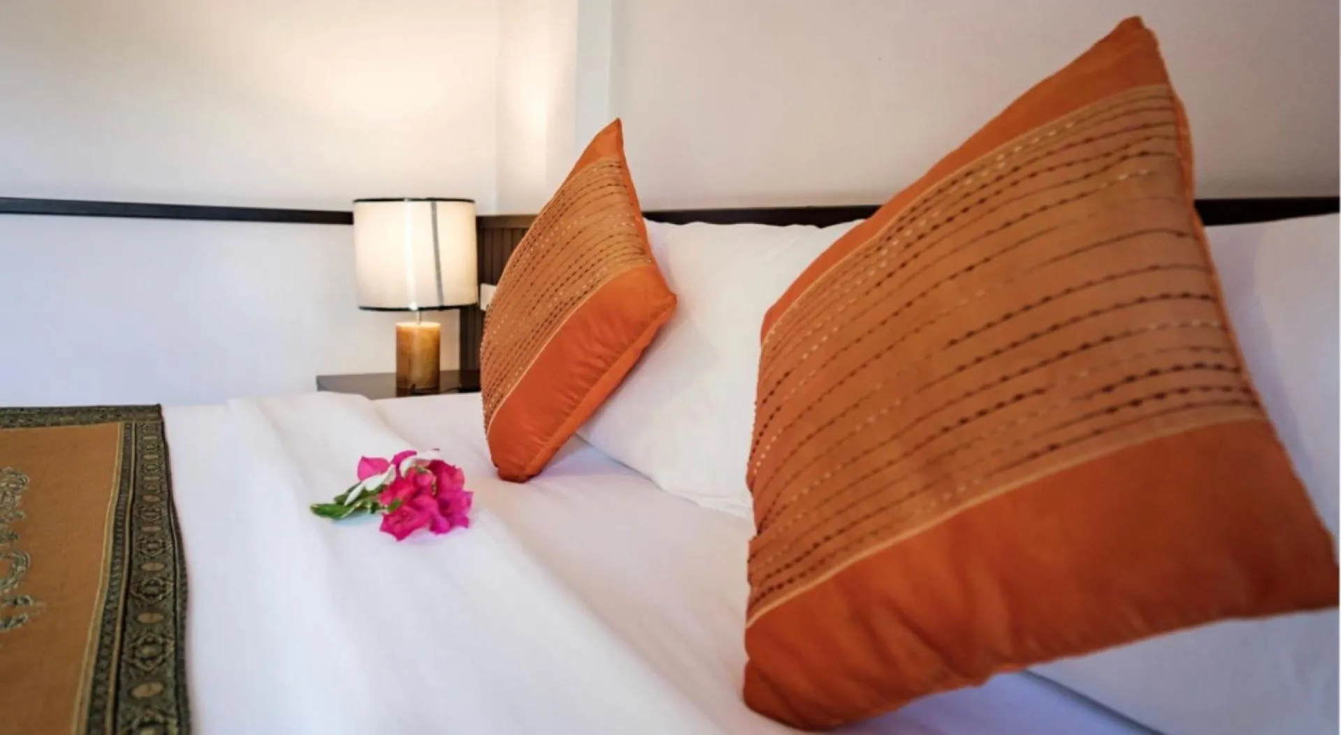 Bed in Southern Lanta Resort