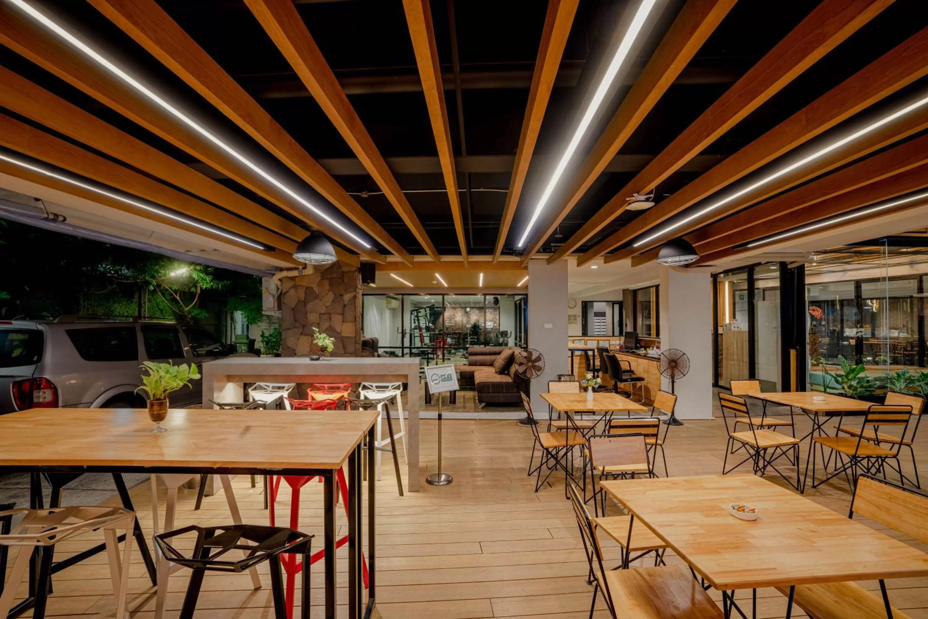 Area and facilities in Peace Land Khaosan