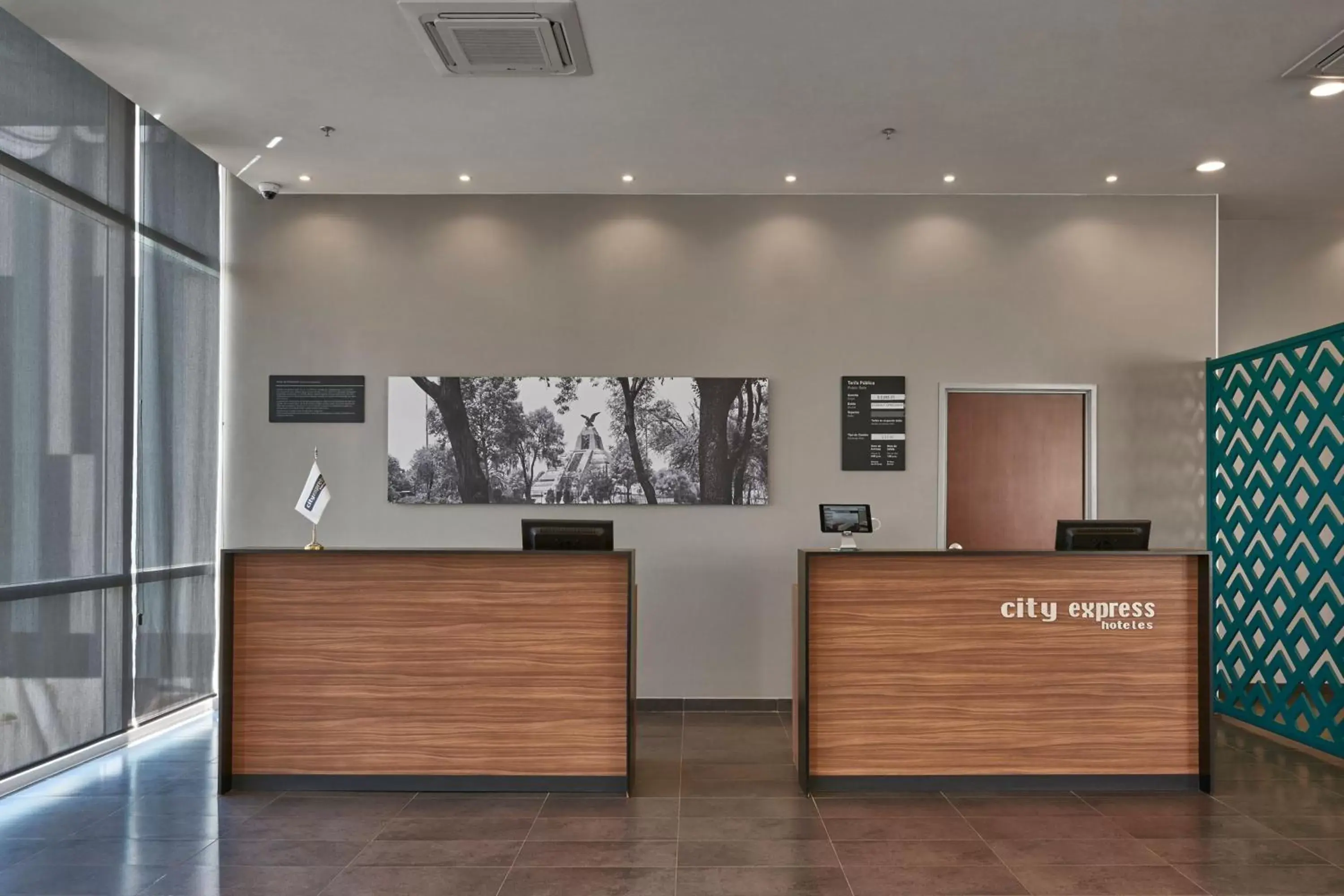 Lobby or reception, Lobby/Reception in City Express by Marriott La Raza