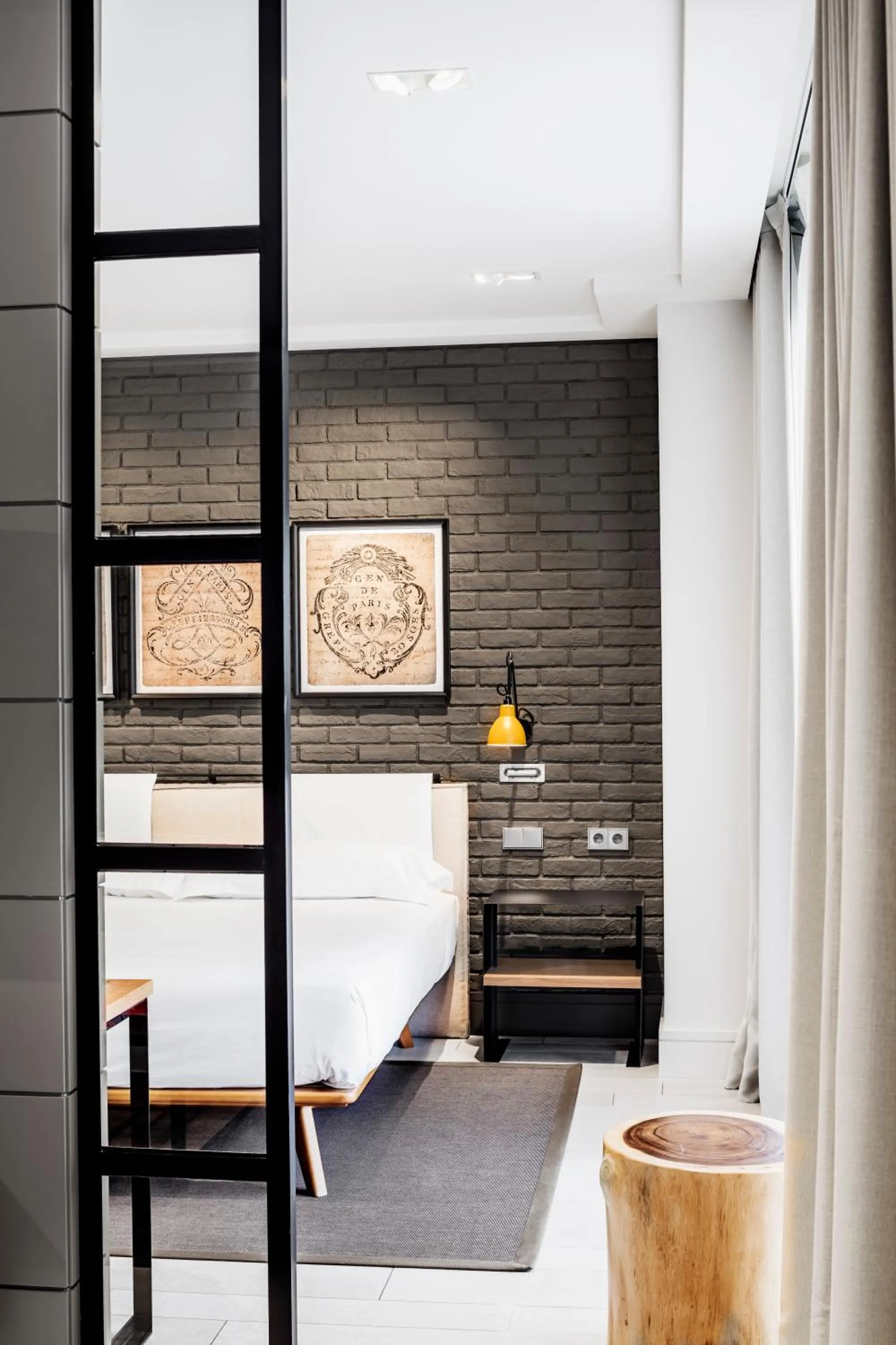 Bedroom, Bed in Midtown Apartments