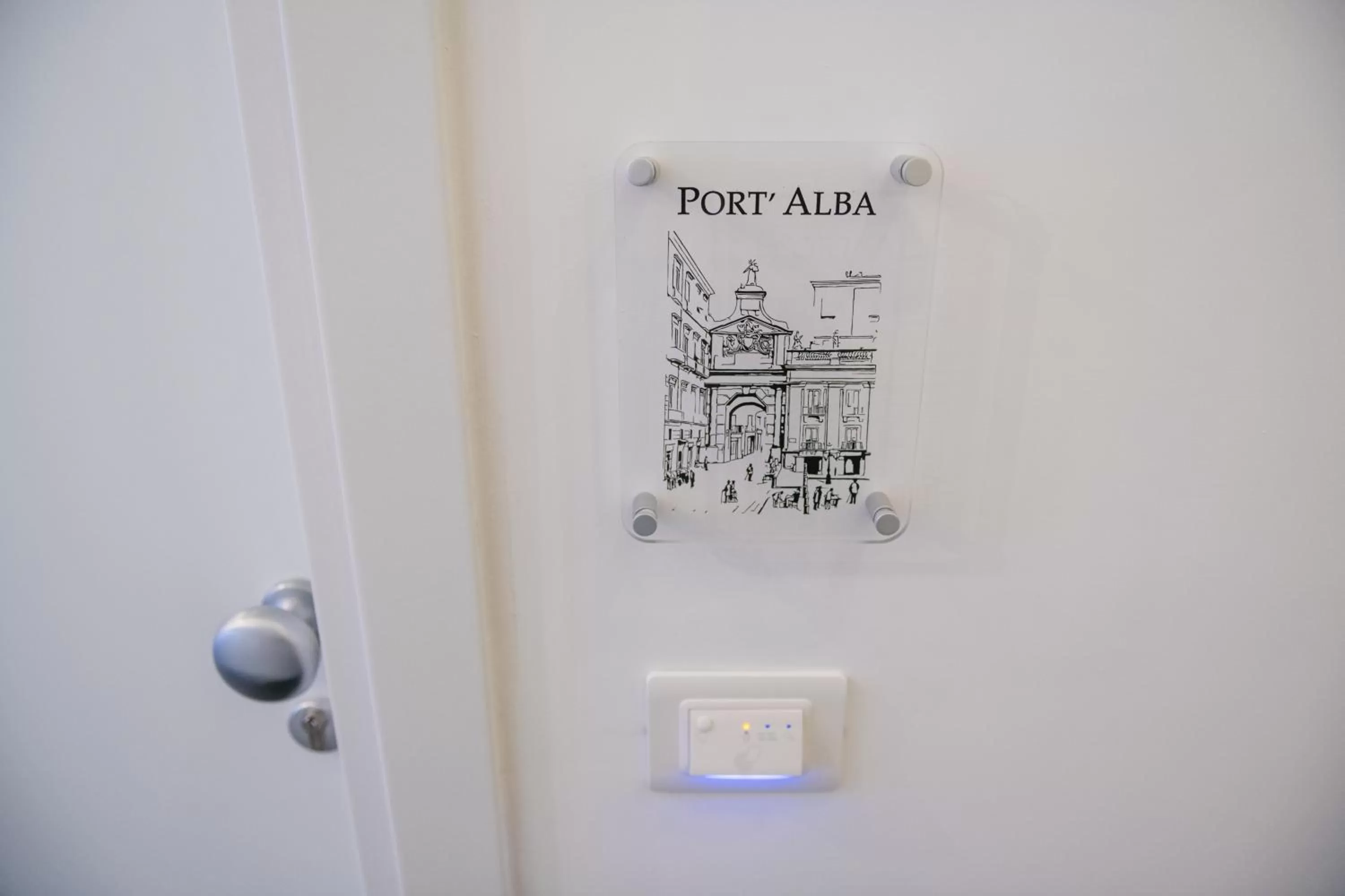 Logo/Certificate/Sign, Logo/Certificate/Sign/Award in Le Porte di Partenope