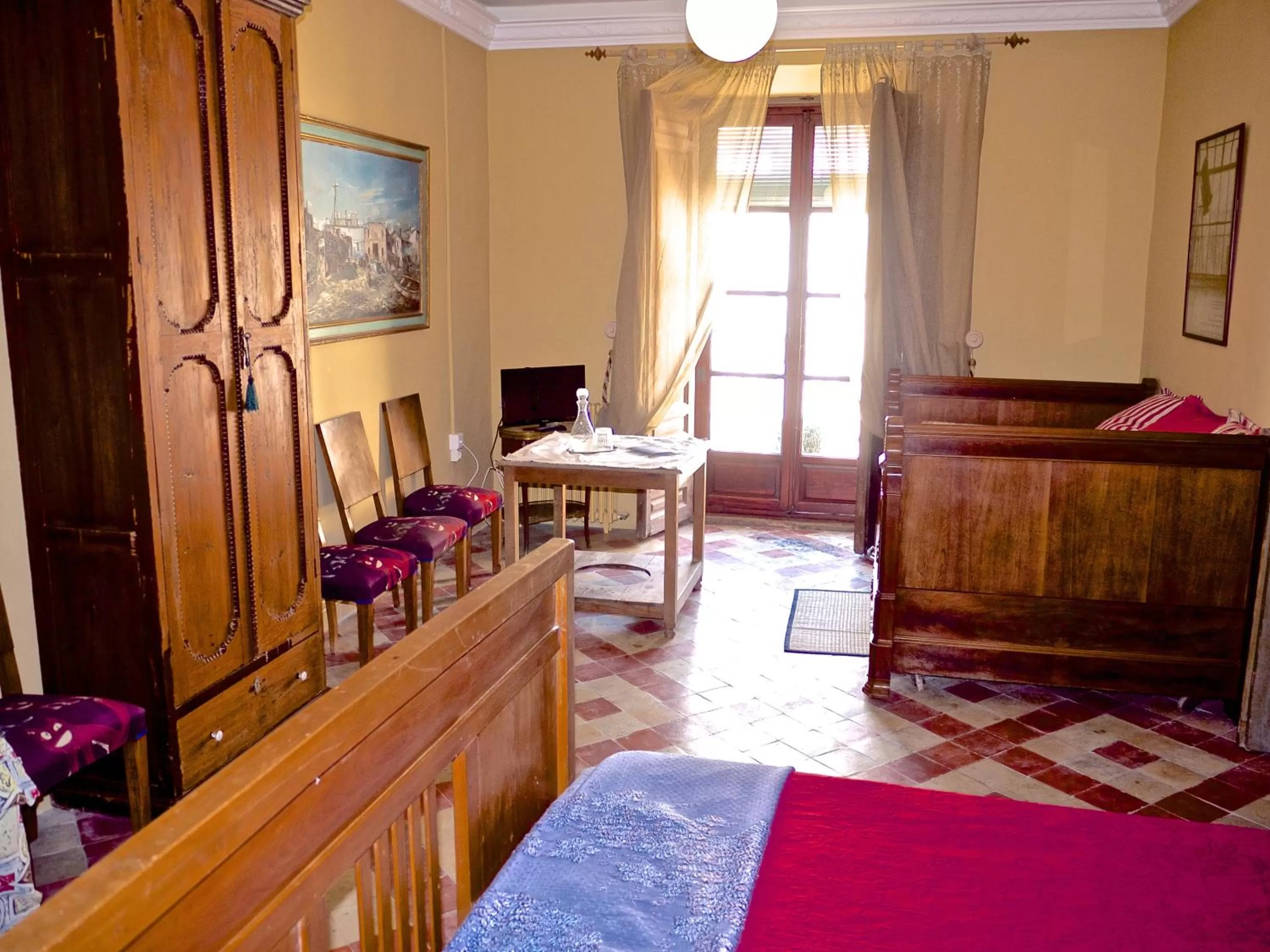 Photo of the whole room, Seating Area in Olmitos 3 Hotel boutique, Casa-Palacio