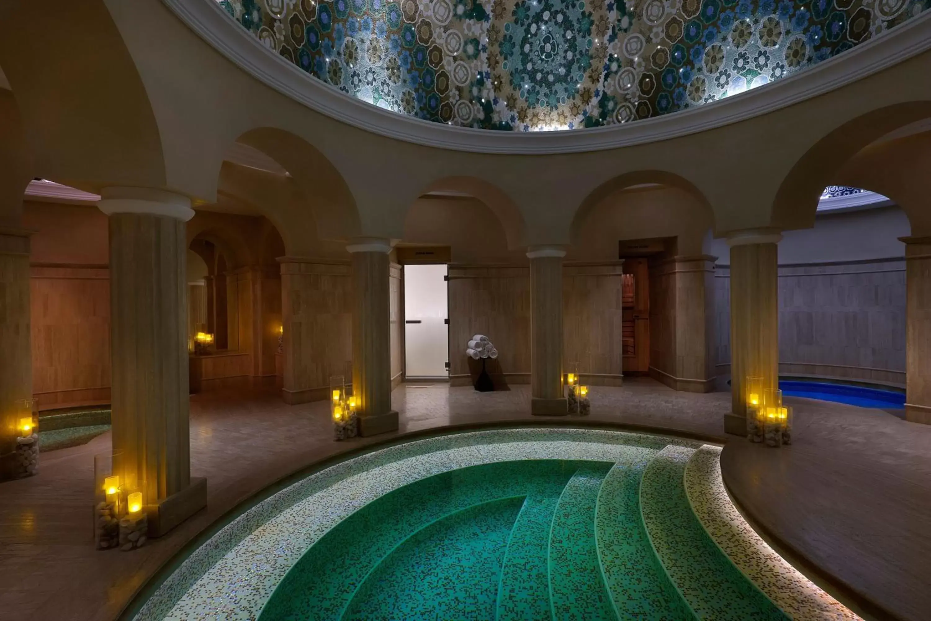 Spa and wellness centre/facilities, Swimming Pool in The Ritz-Carlton, Bahrain