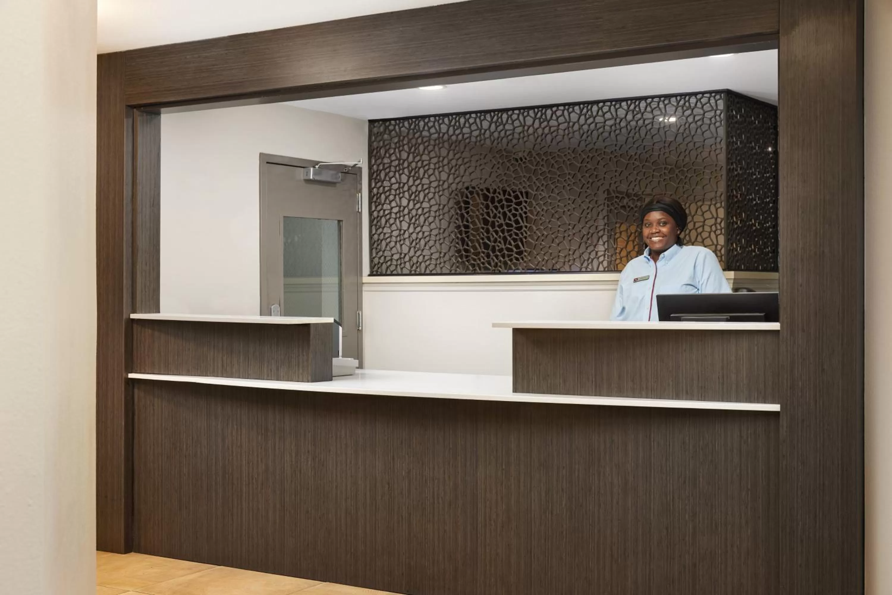 Lobby or reception in Candlewood Suites Charleston-Northwoods by IHG
