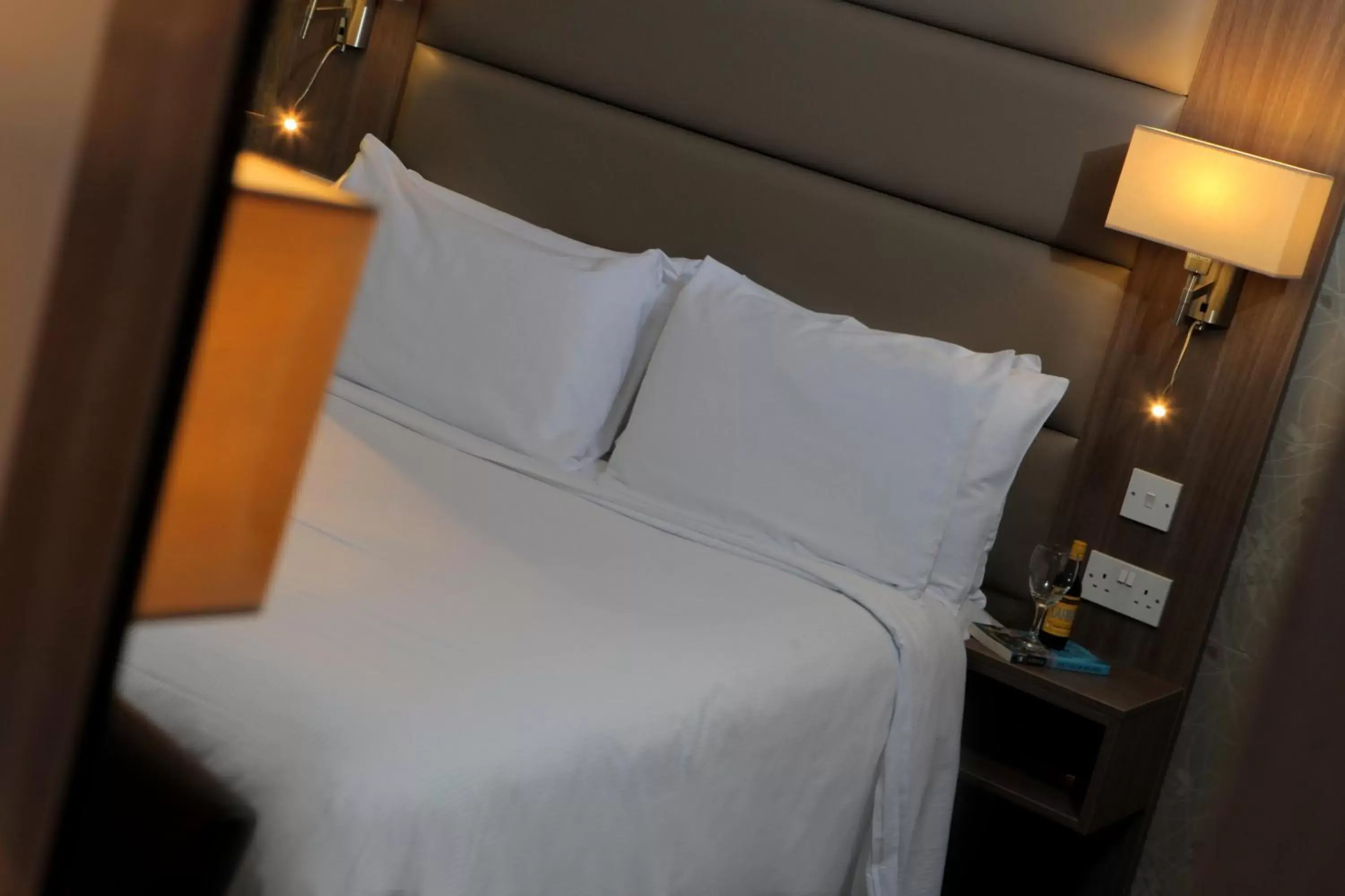 Decorative detail, Bed in Best Western Pontypool Metro Hotel