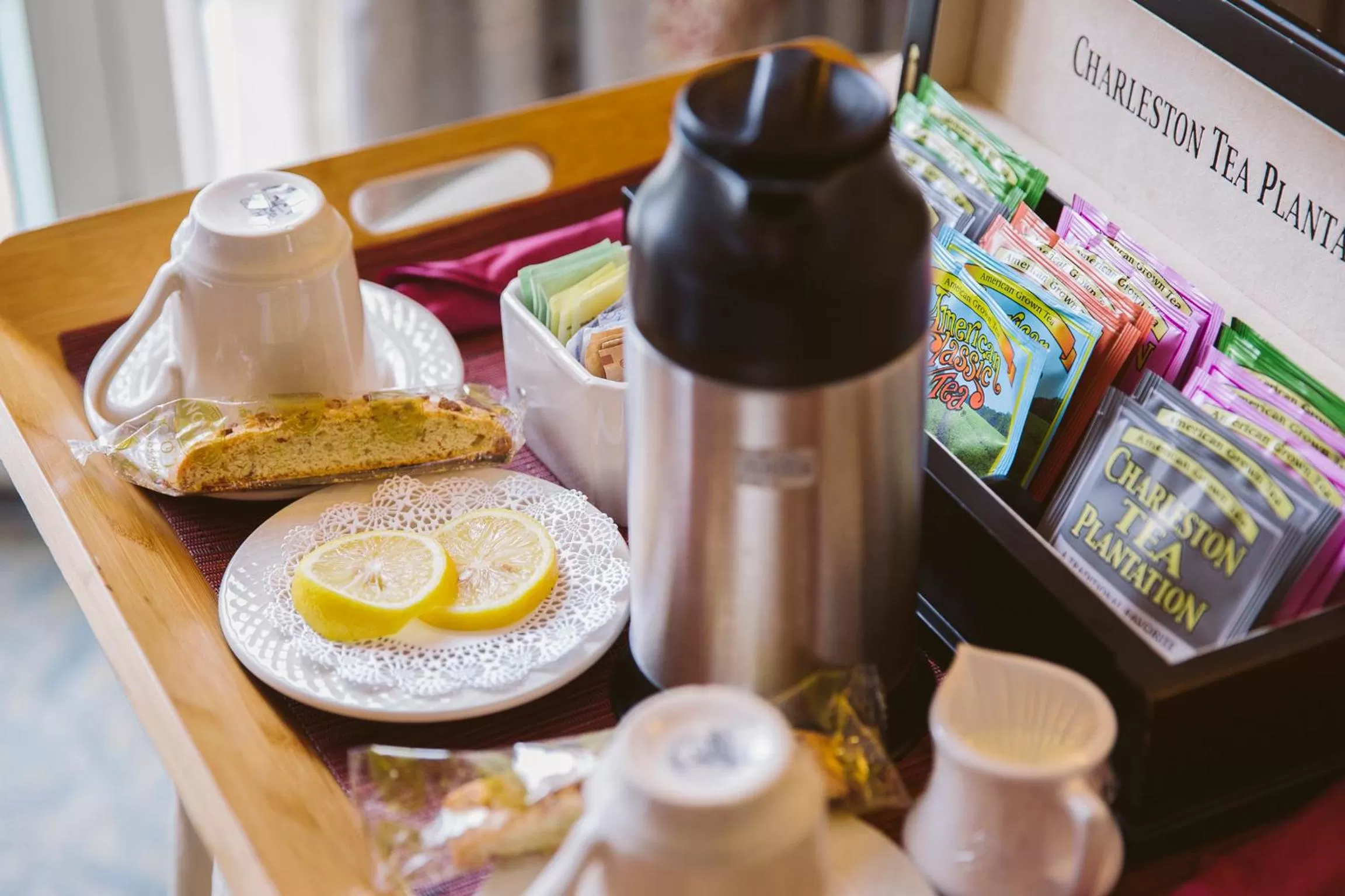 Coffee/tea facilities in Harbourview Inn