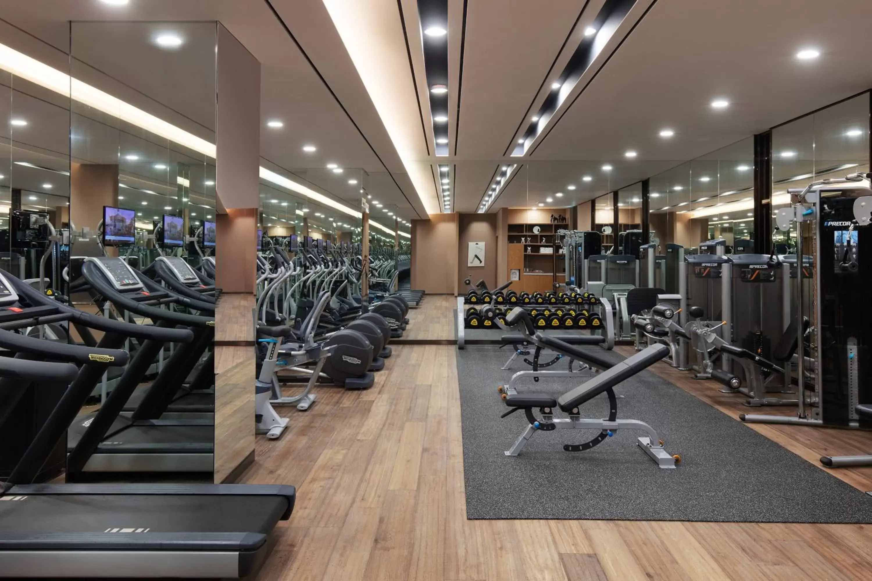 Fitness centre/facilities, Fitness Center/Facilities in Courtyard by Marriott Seoul Namdaemun