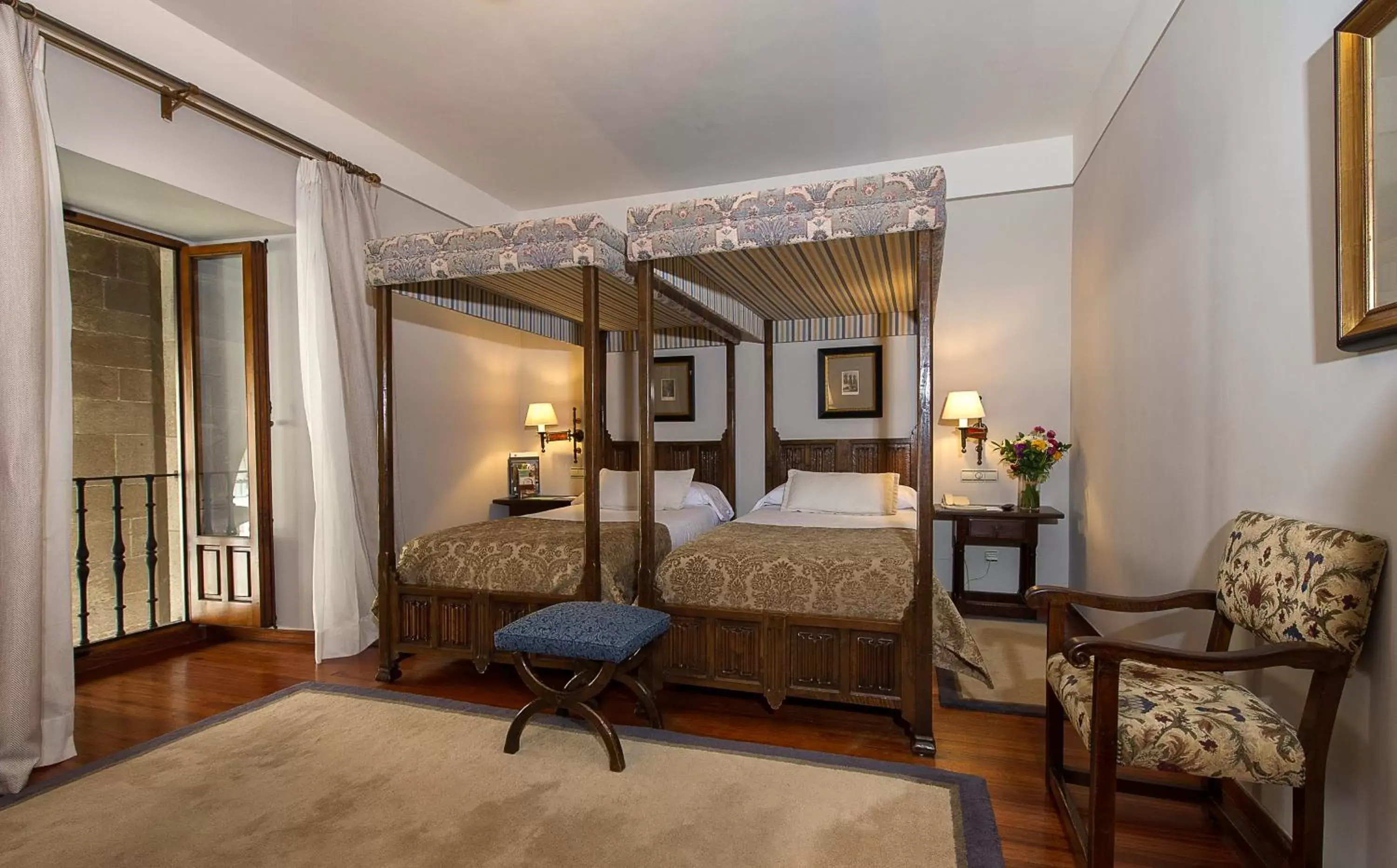 Photo of the whole room, Bed in Parador de Santiago - Hostal Reis Catolicos Photo of the whole room, Bed in Parador de Santiago - Hostal Reis Catolicos