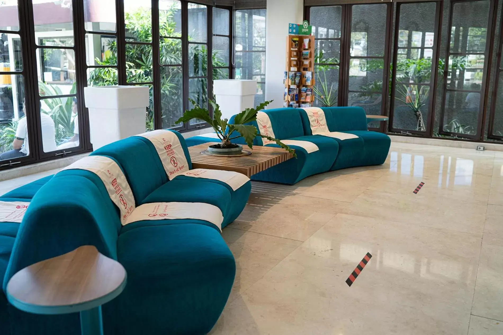 Seating area in Grand Livio Kuta Hotel