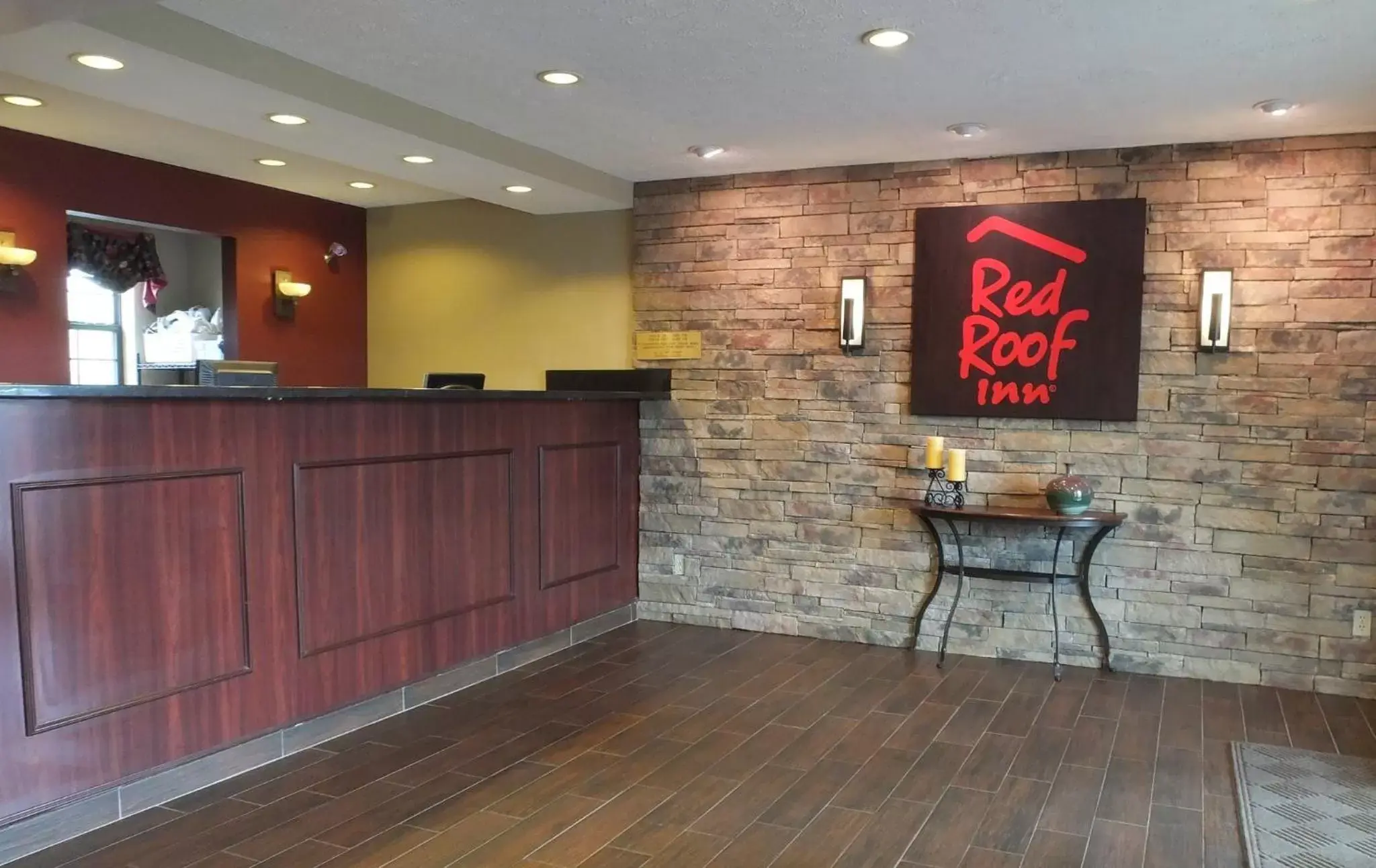 Lobby or reception, Lobby/Reception in Red Roof Inn Cookeville - Tennessee Tech