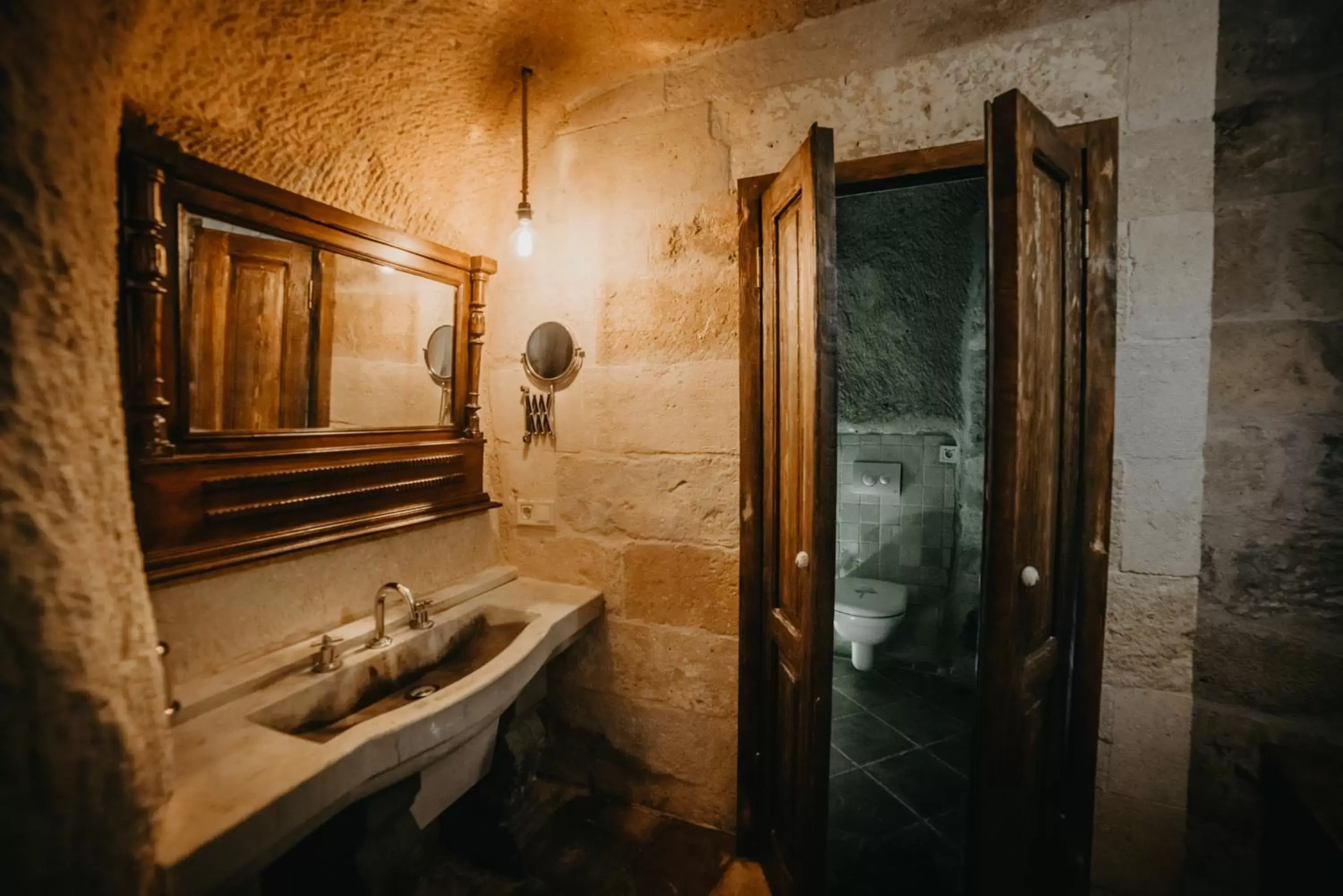 Decorative detail, Bathroom in Dere Suites Cappadocia