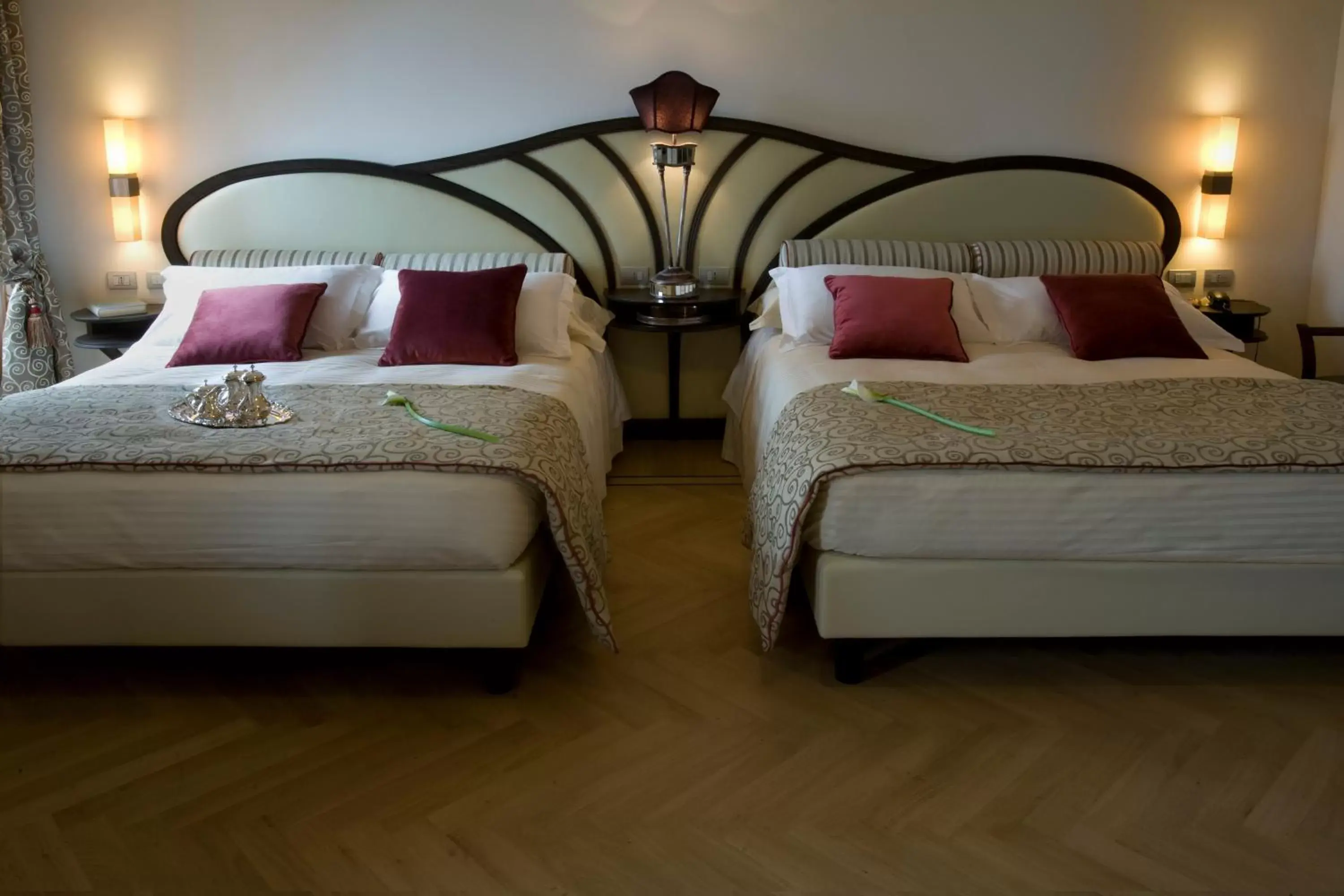 Bedroom, Bed in Grand Hotel Savoia