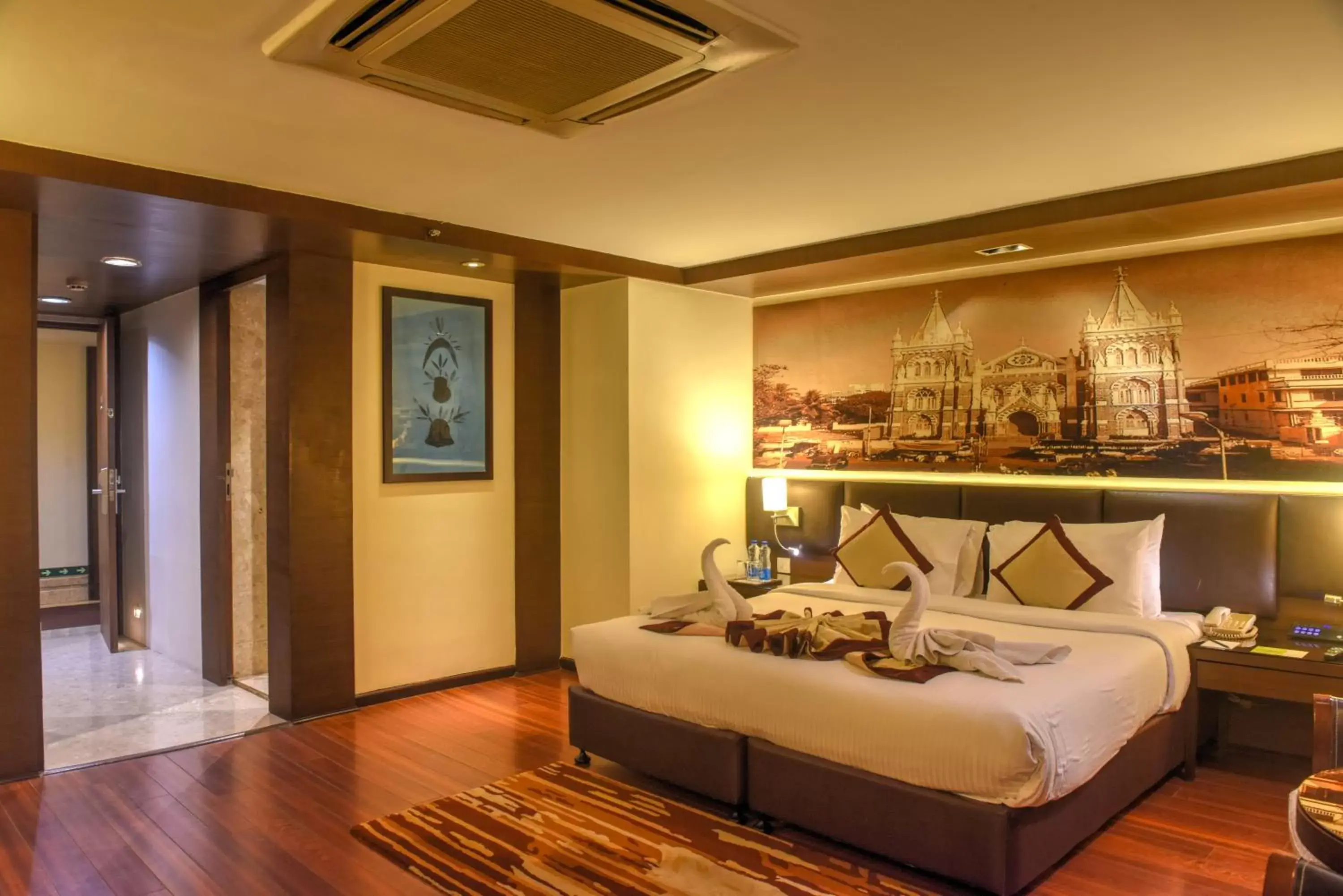 Bed in Royal Orchid Central Grazia, Navi Mumbai Bed in Royal Orchid Central Grazia, Navi Mumbai