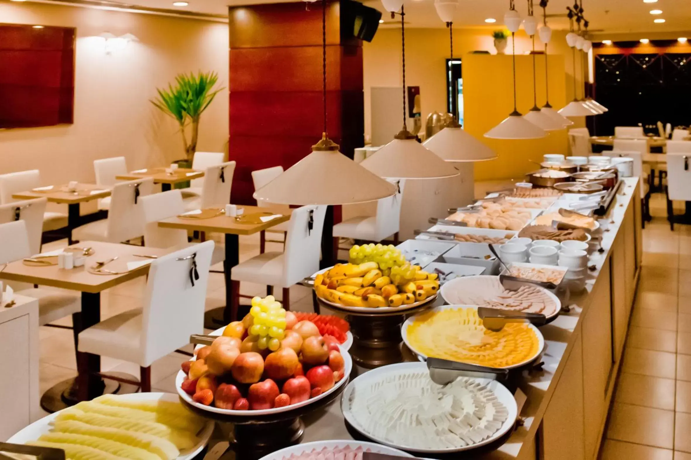 Buffet breakfast in Blue Tree Premium Faria Lima