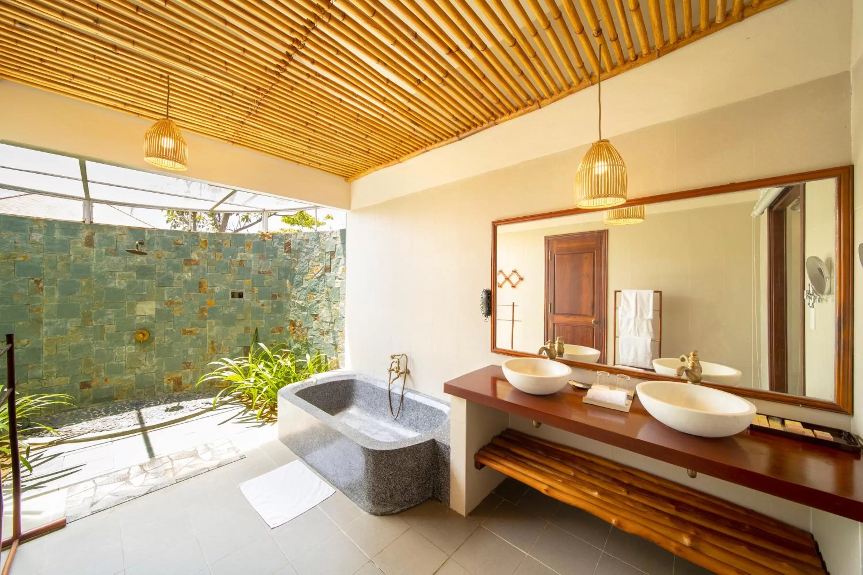 Sao Mai Beach Resort