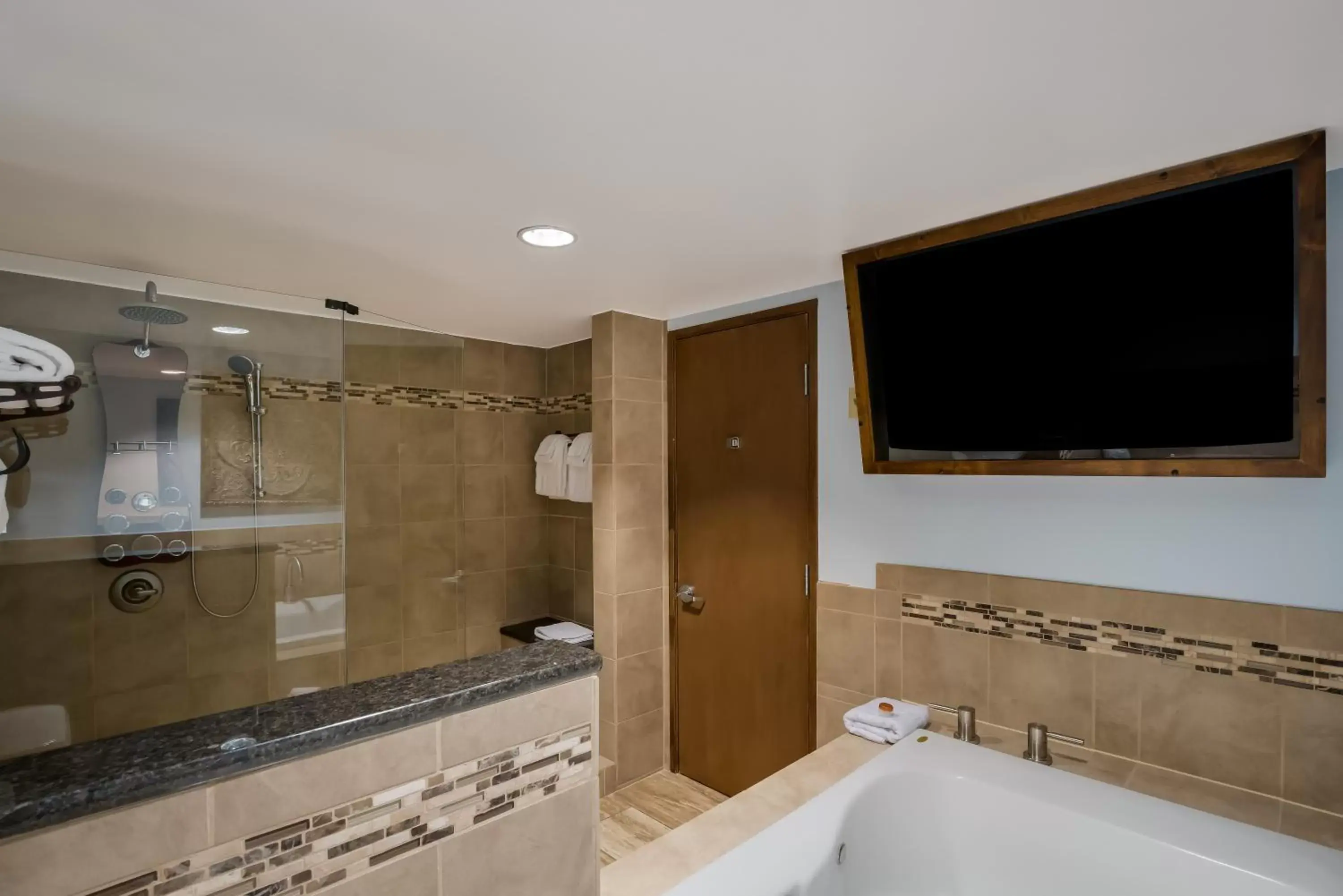 Shower, Bathroom in Grand Z Hotel Casino by Red Lion Hotels
