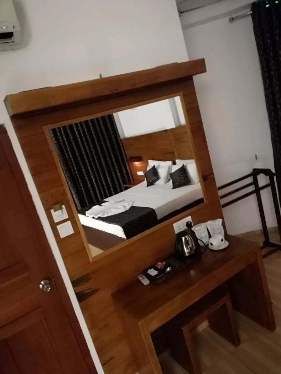 Kandyan View Holiday Bungalow free pickup from kandy