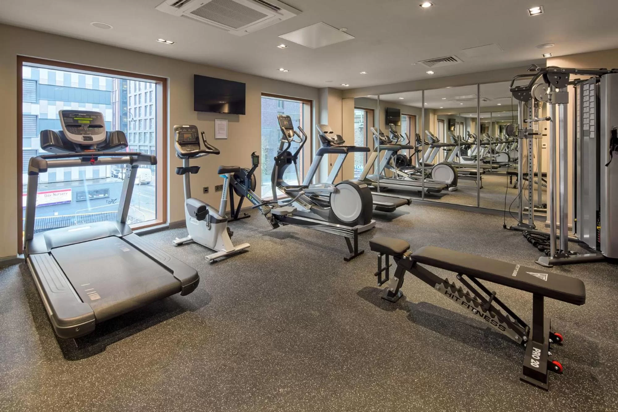 Fitness centre/facilities in Maldron Hotel Manchester City Centre